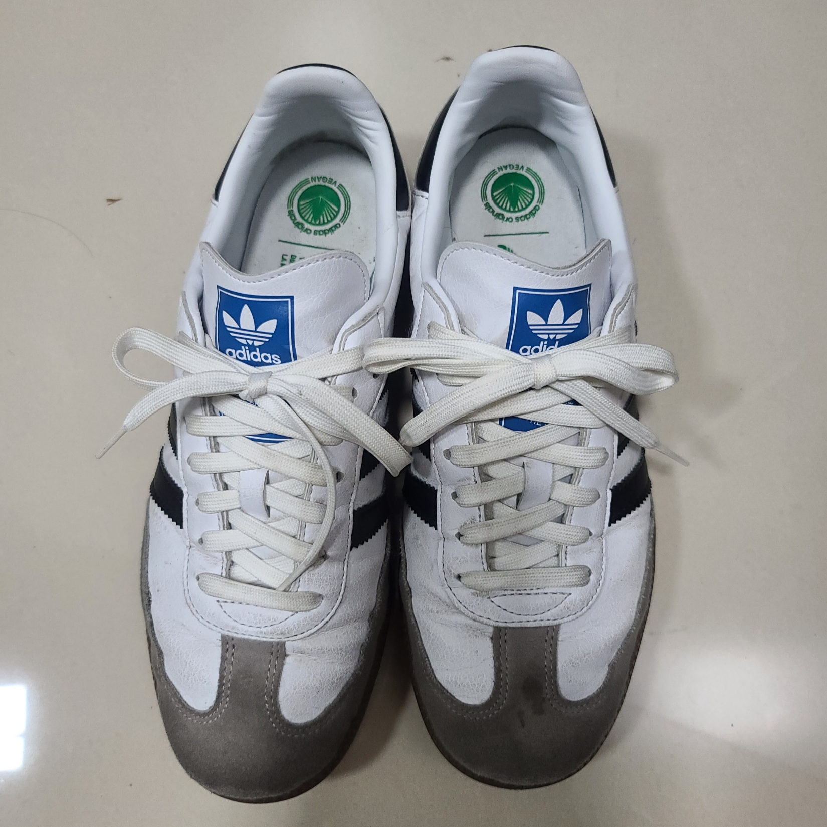 Adidas Samba Vegan White Black 착용 스타일