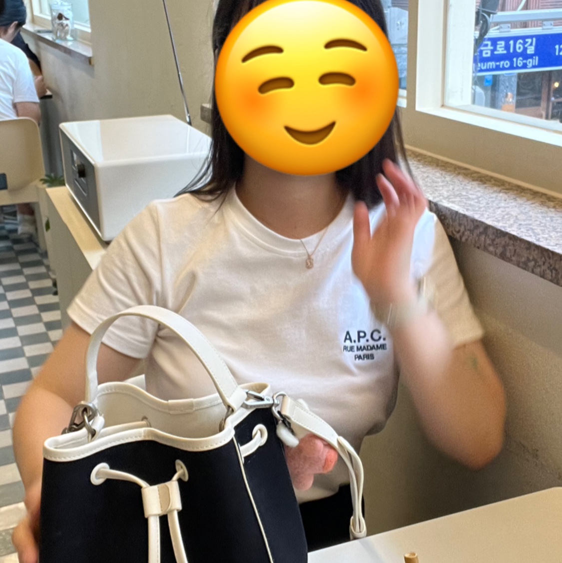 (W) A.P.C. Denise T-Shirt White 착용 스타일
