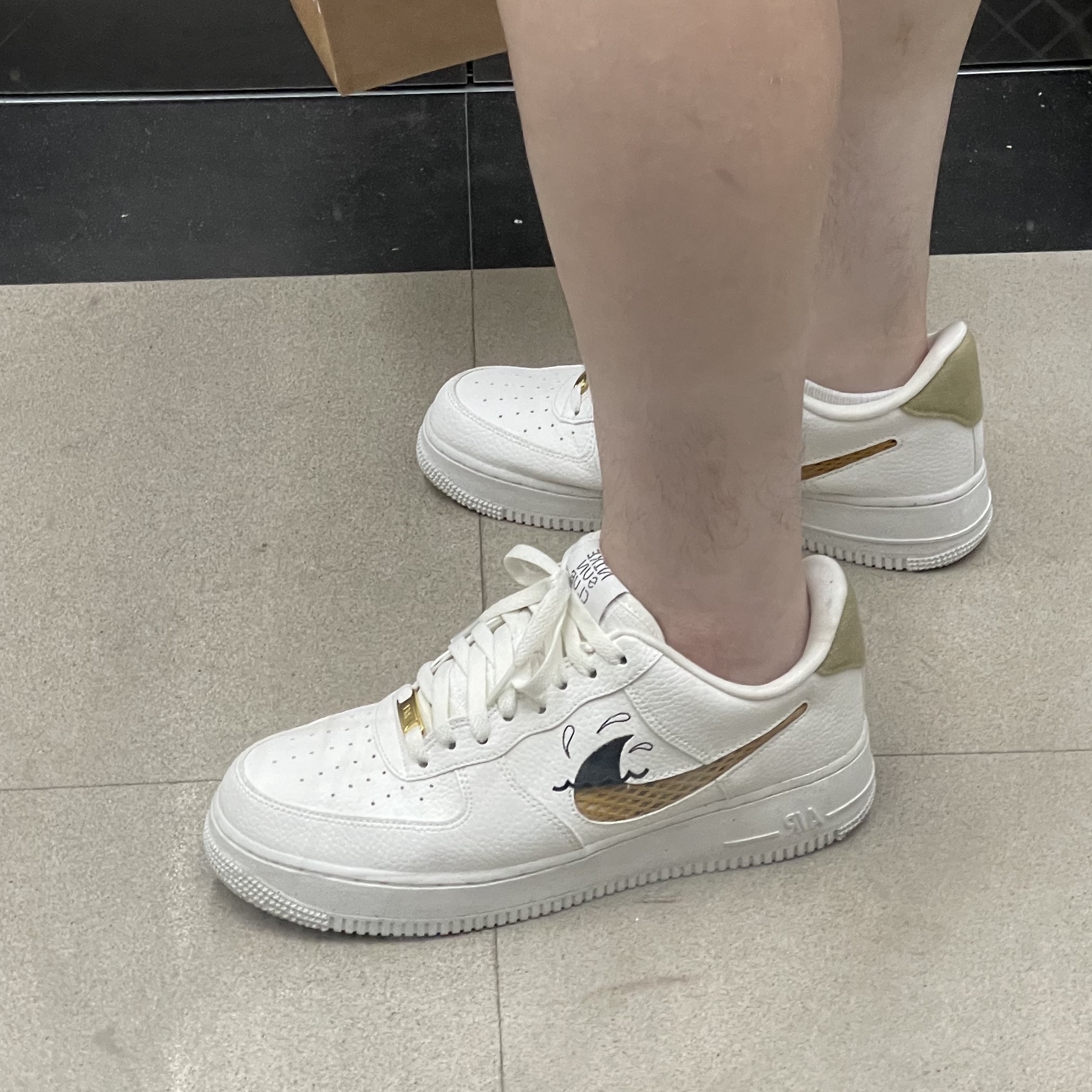 Nike Air Force 1 '07 LV8 Next Nature Sun CLub 착용 스타일