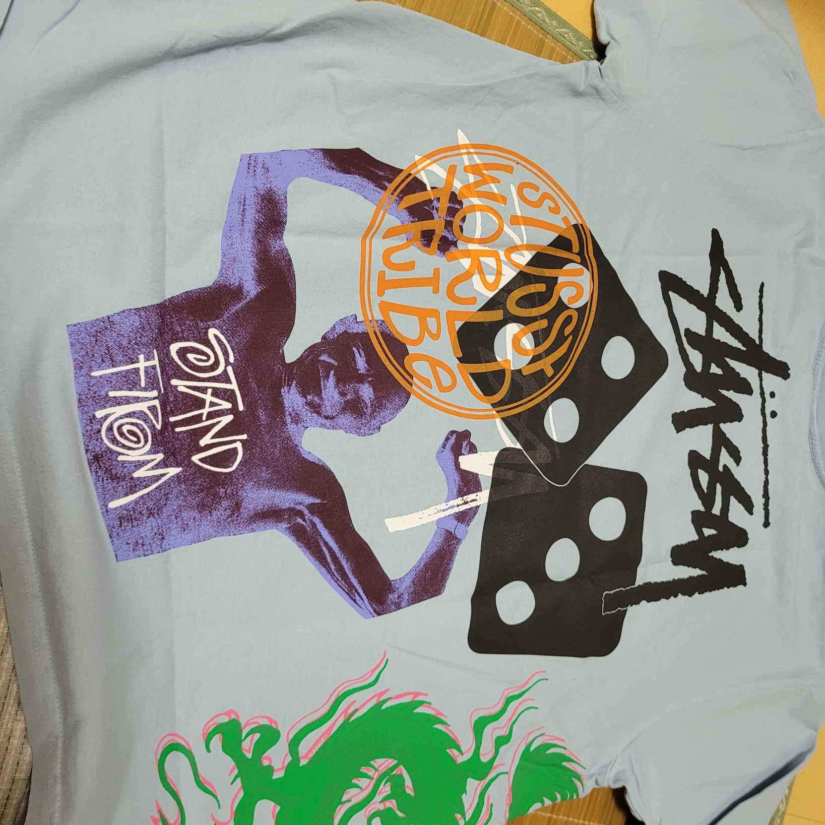Stussy Strike Pigment Dyed T-Shirt Sky Blue 착용 스타일 - 1