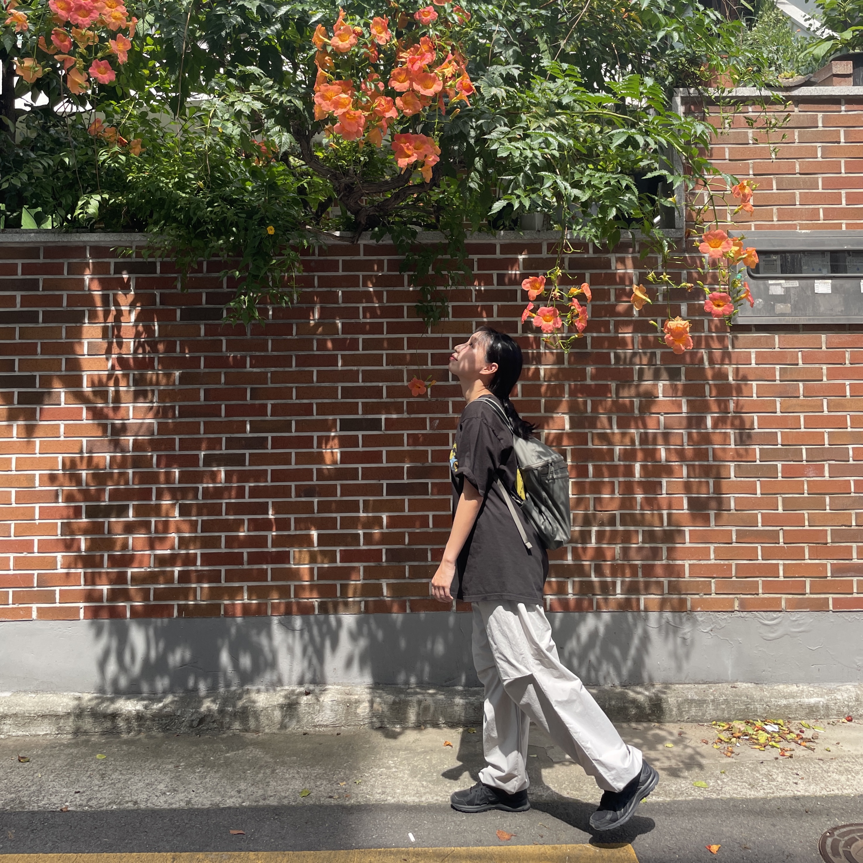 Stussy Dollie Pigment Dyed T-Shirt Black, Arc'teryx Heliad 15 Backpack Forage 착용 스타일 - 2