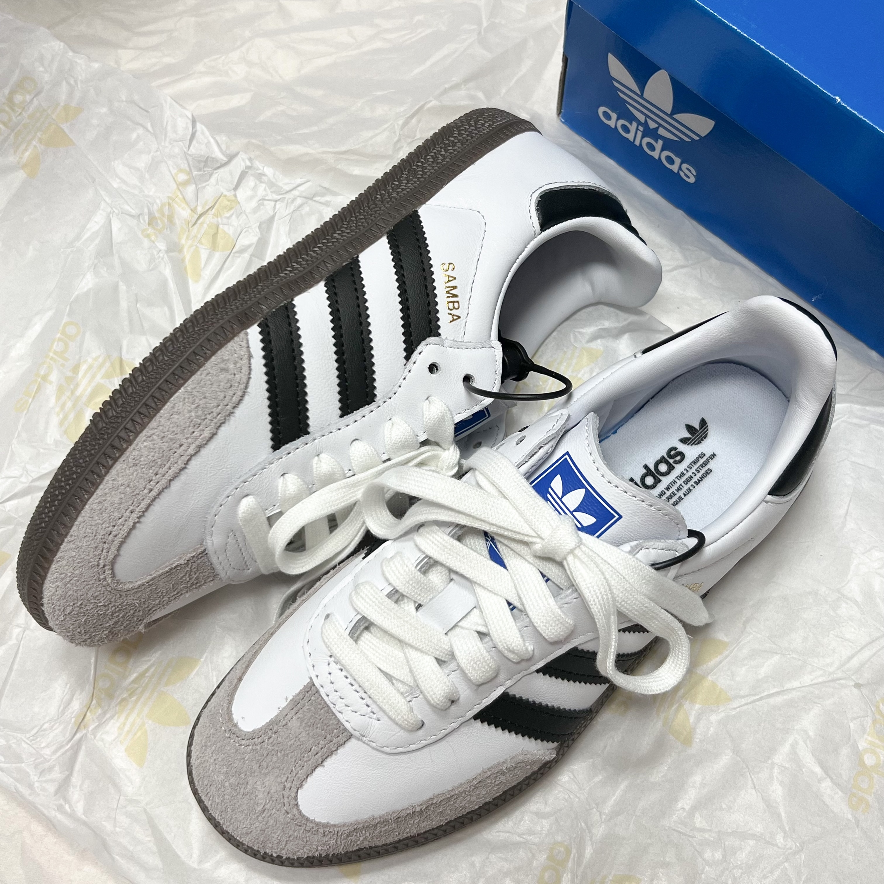Adidas Samba OG Cloud White 착용 스타일