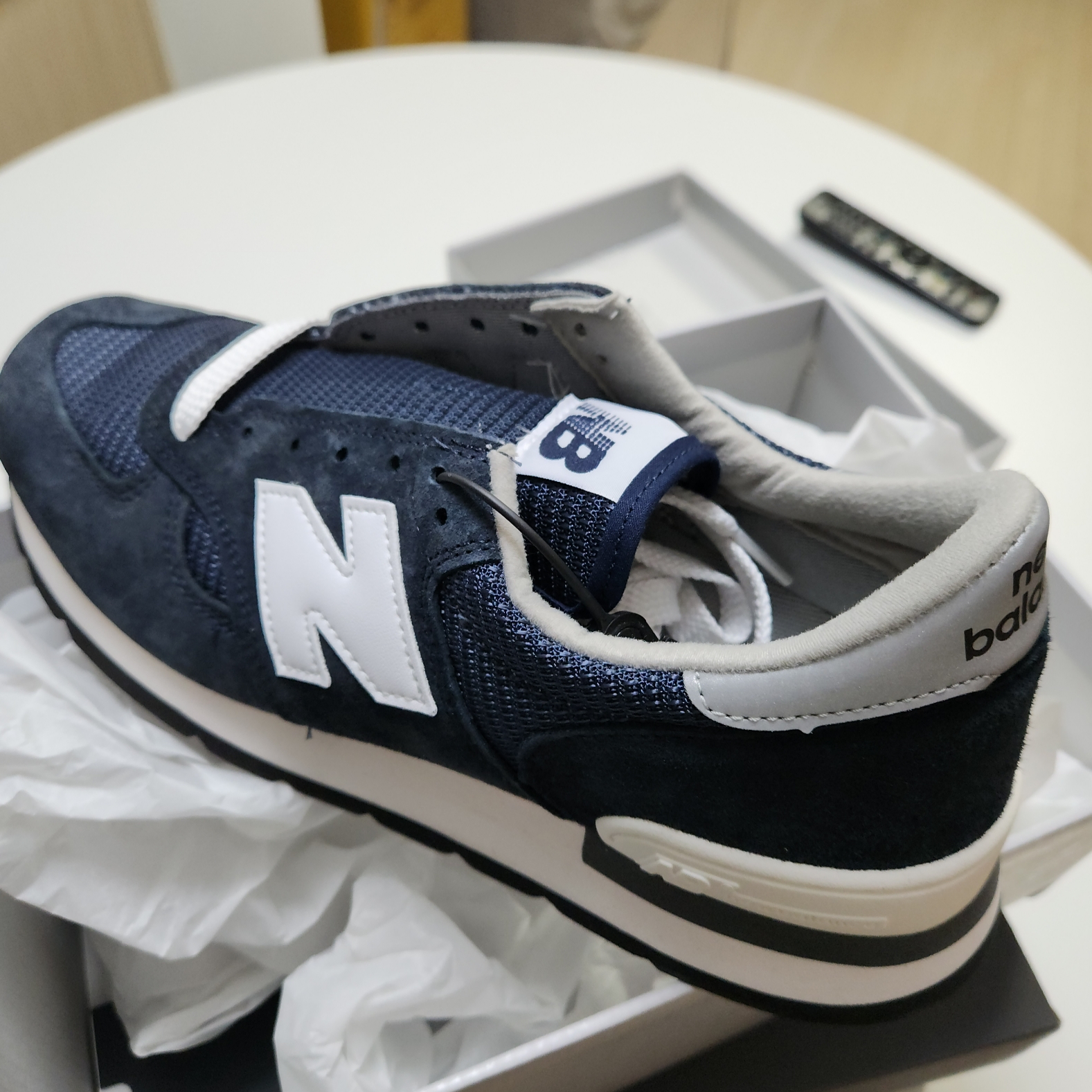 New Balance 990v1 Made in USA Navy 착용 스타일
