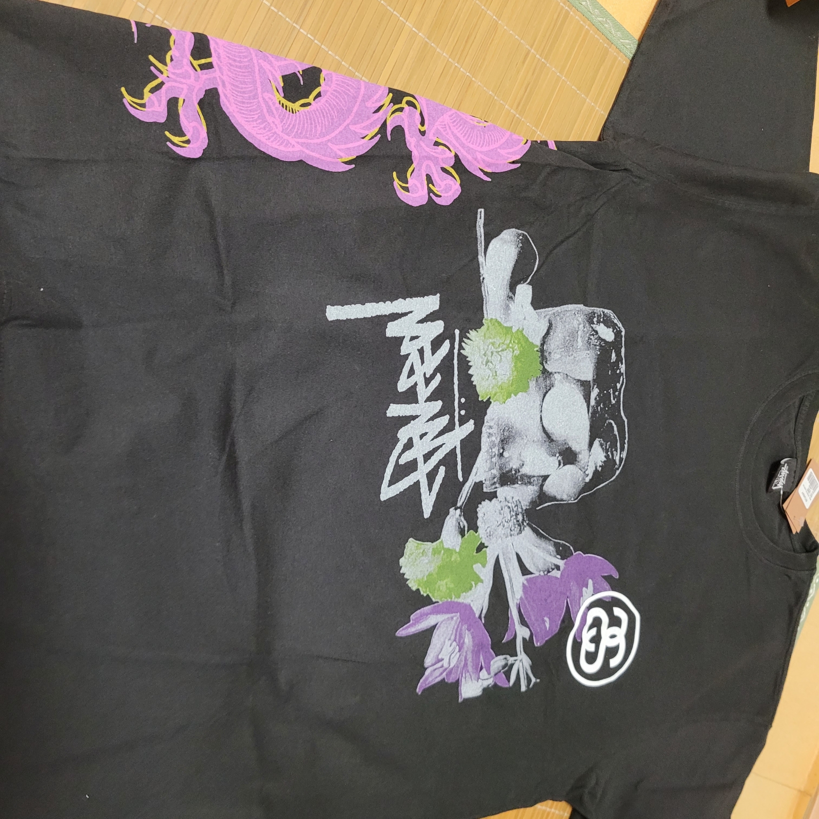 Stussy Strike Pigment Dyed T-Shirt Black 착용 스타일 - 2
