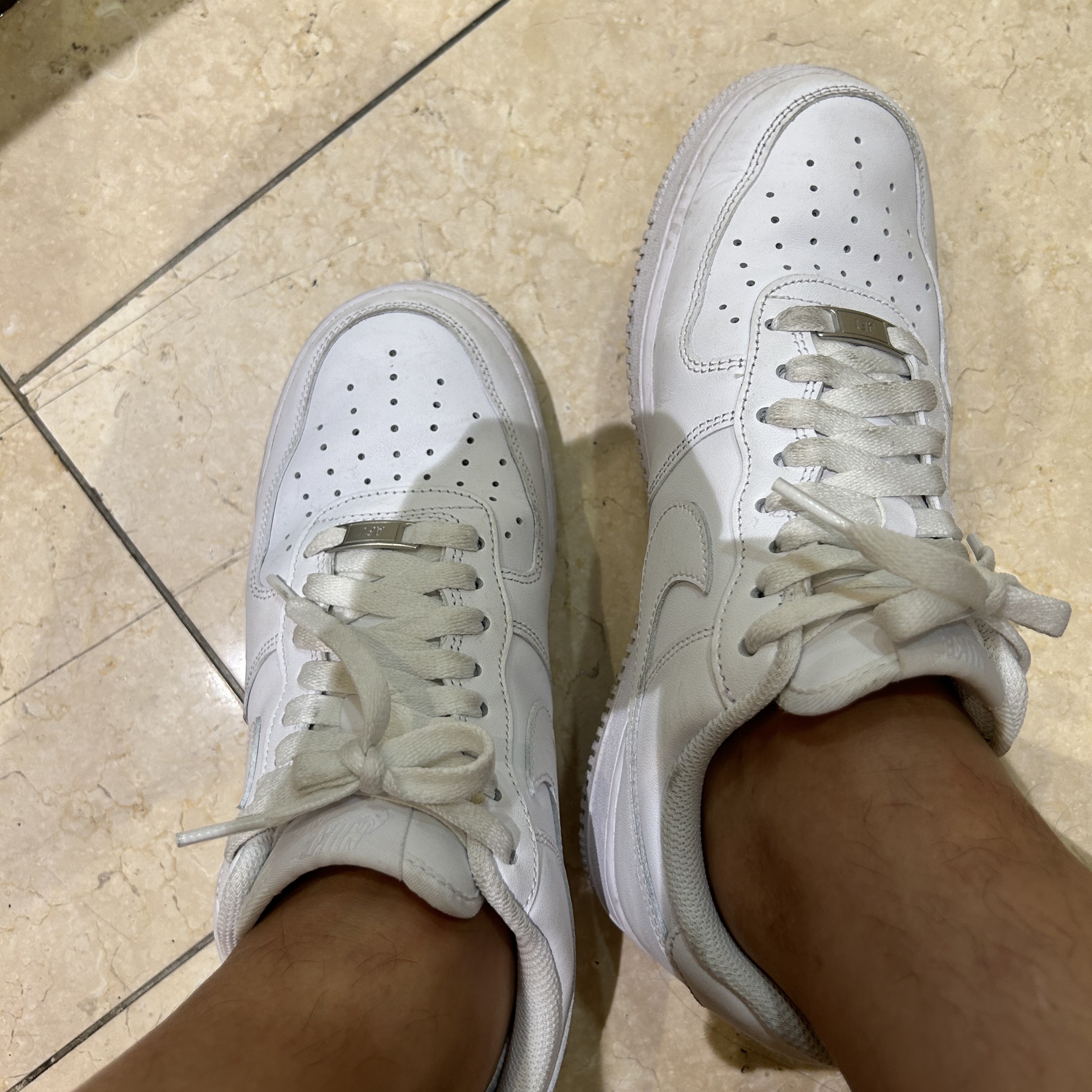 Nike Air Force 1 '07 Low White 착용 스타일