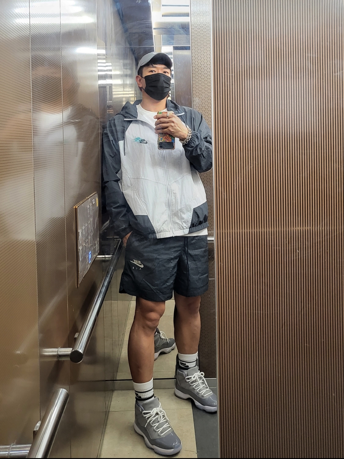 Nike Heritage 86 Futura Washed Cap Particle Grey, Jordan 11 Retro Cool Grey 2021 착용 스타일
