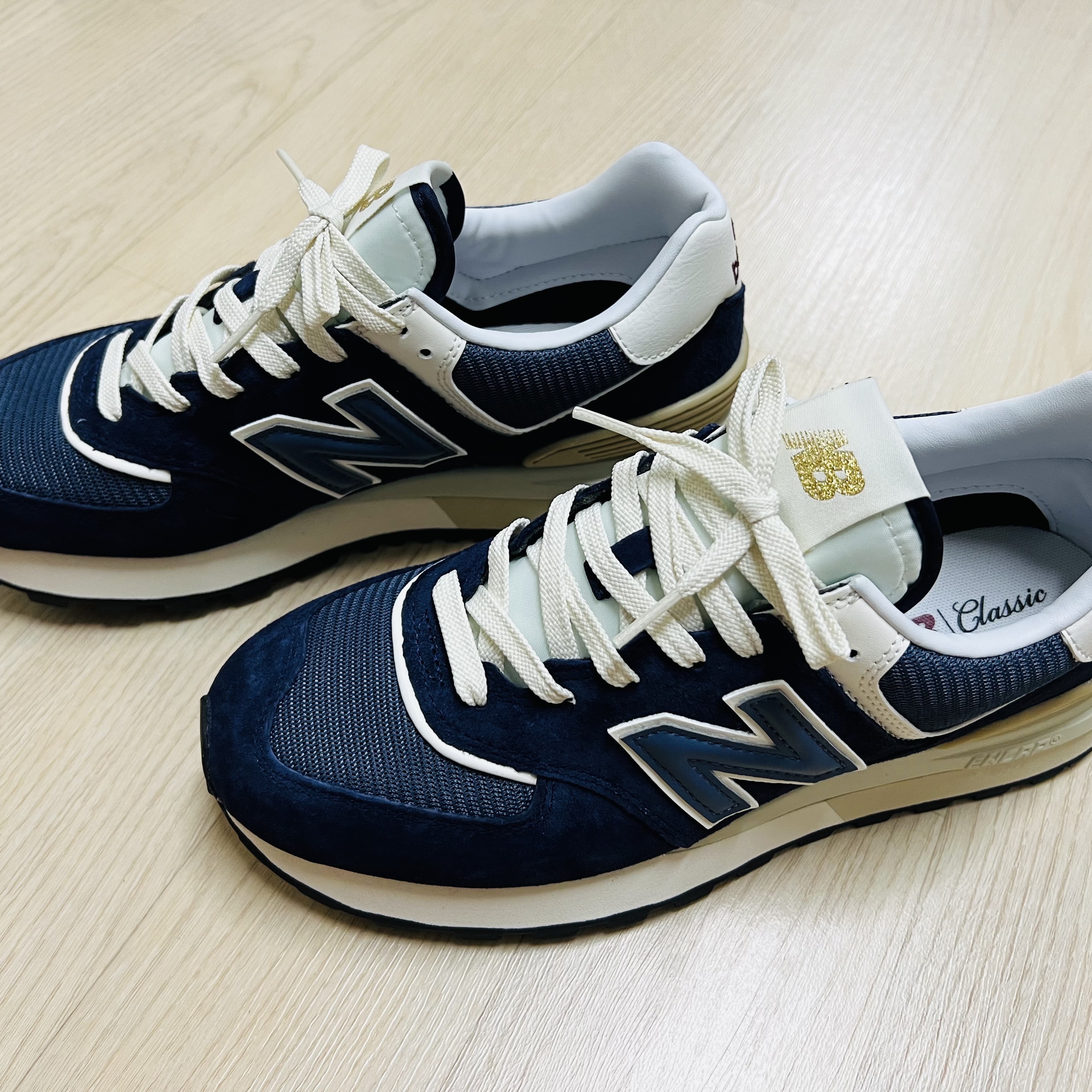 New Balance 574 Legacy Navy 착용 스타일 - 2