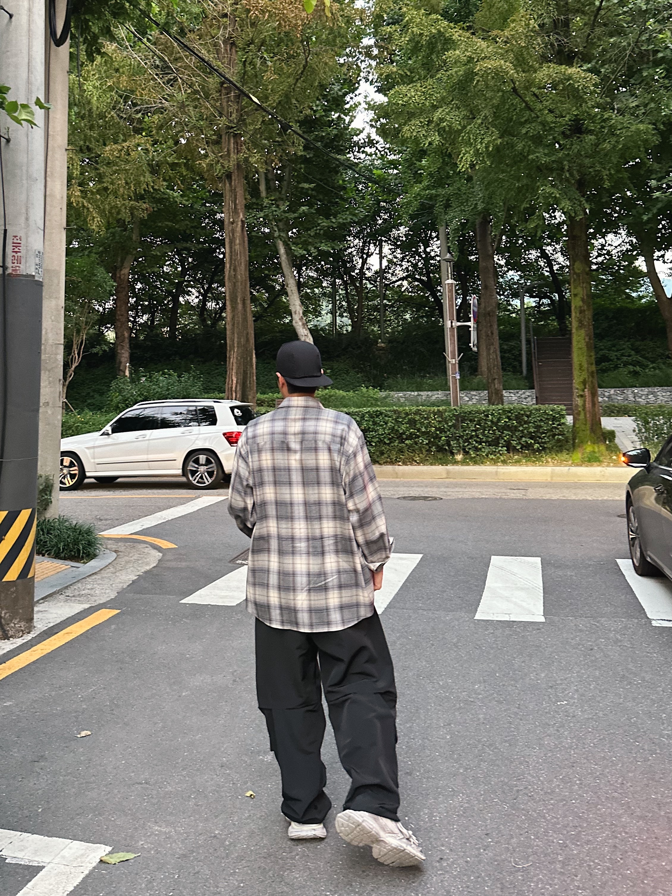 Auralee Super Light Wool Check Shirt Grey Check - 23AW, Auralee Super Light Wool Check Shirt Brown Herringbone Check - 22AW 착용 스타일 - 3