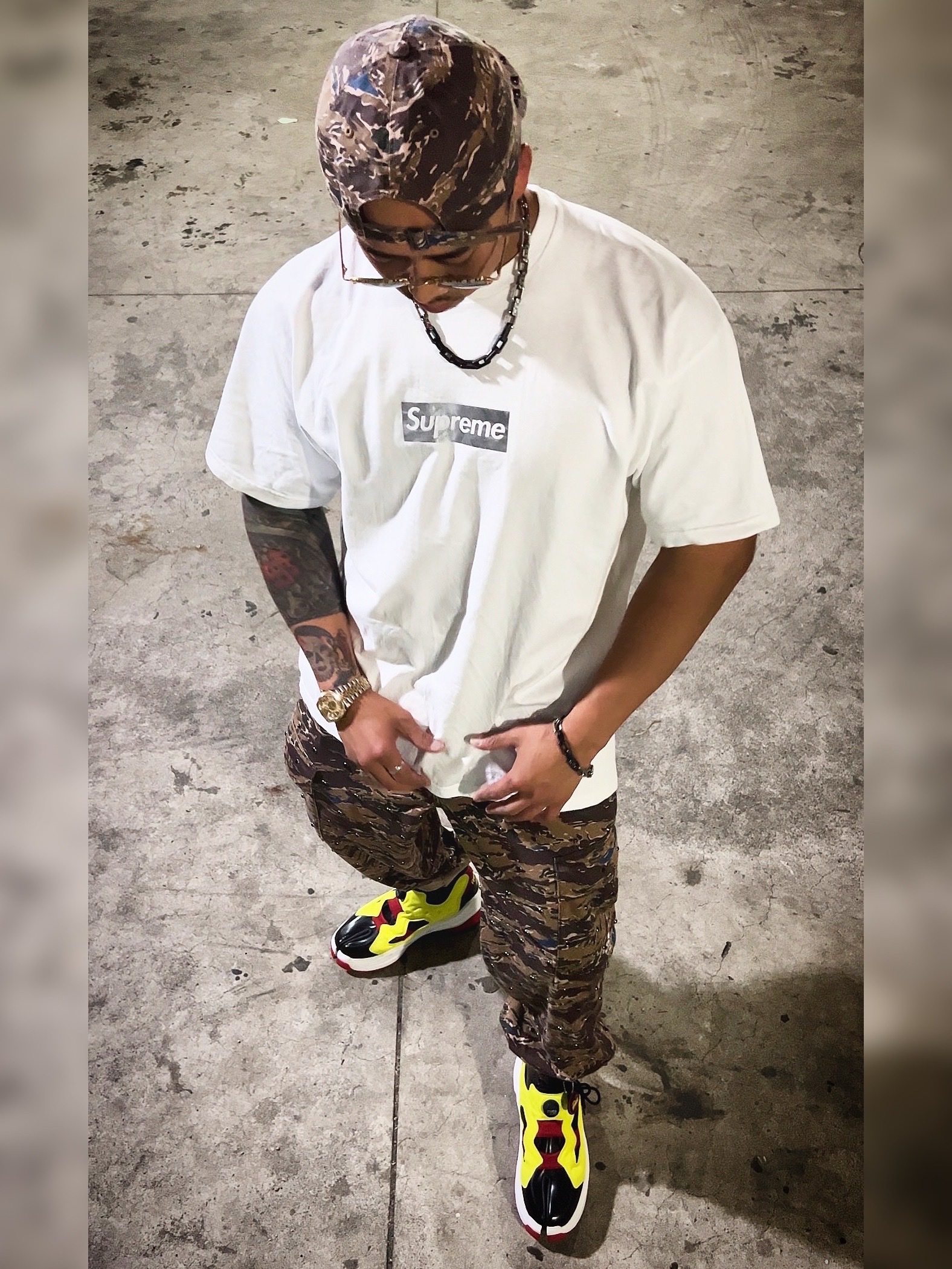 Supreme x Undercover Studded 6-Panel Brown Camo - 23SS, Supreme x Undercover Studded Cargo Pant Brown - 23SS 착용 스타일 - 2