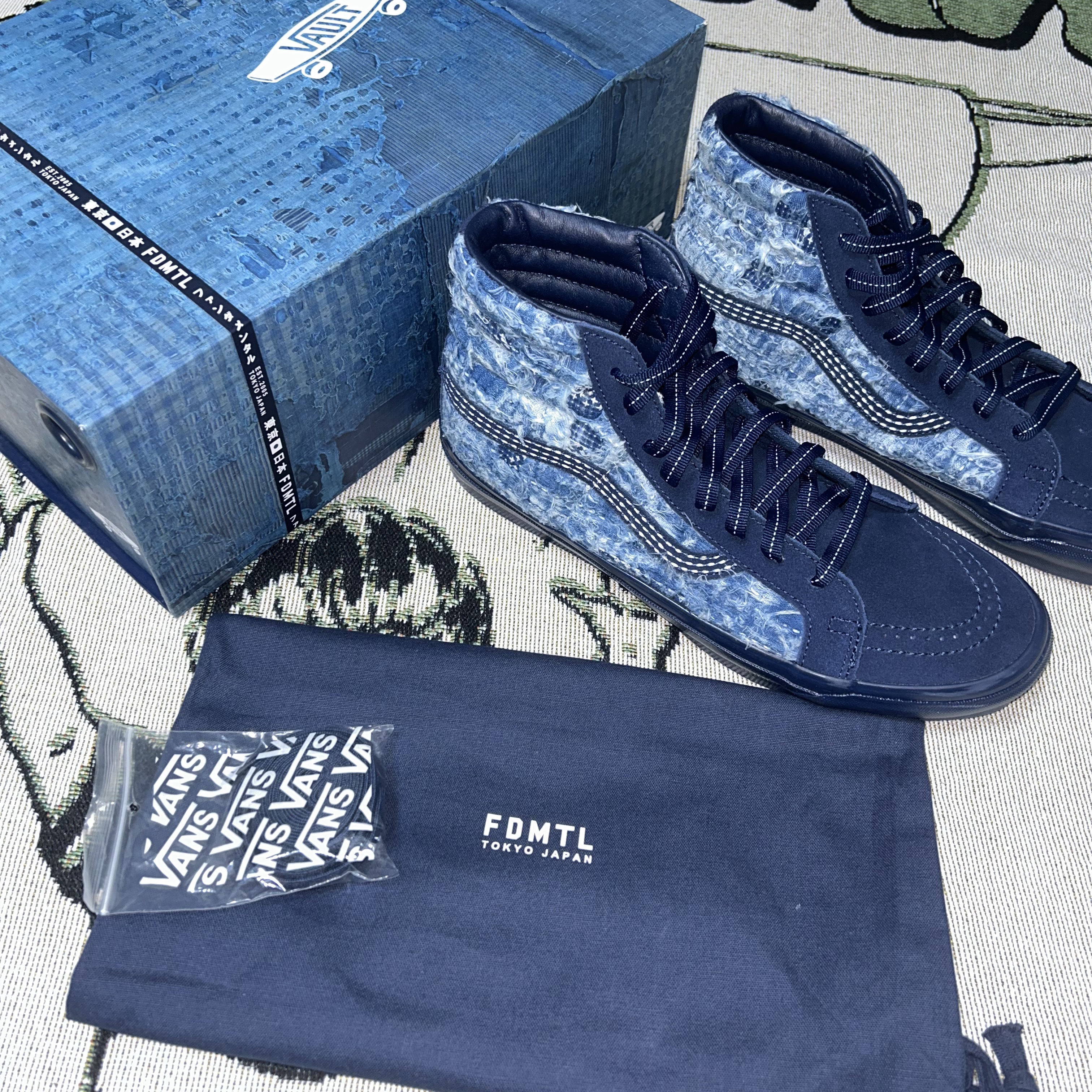 Vans Vault x FDMTL OG Sk8-Hi LX Indigo 착용 스타일 - 2
