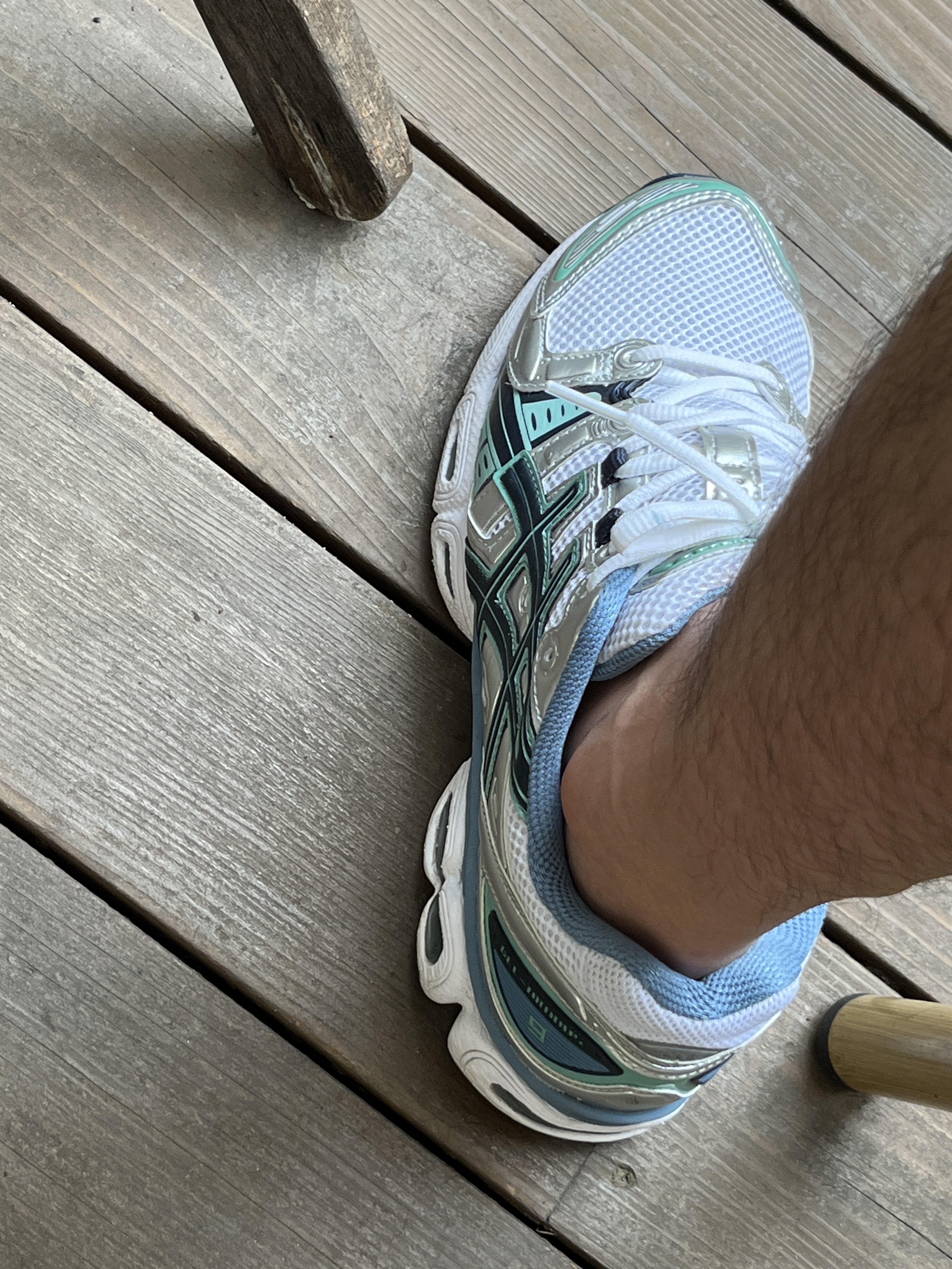 Asics Gel-Nimbus 9 White Pure Silver 착용 스타일 - 1