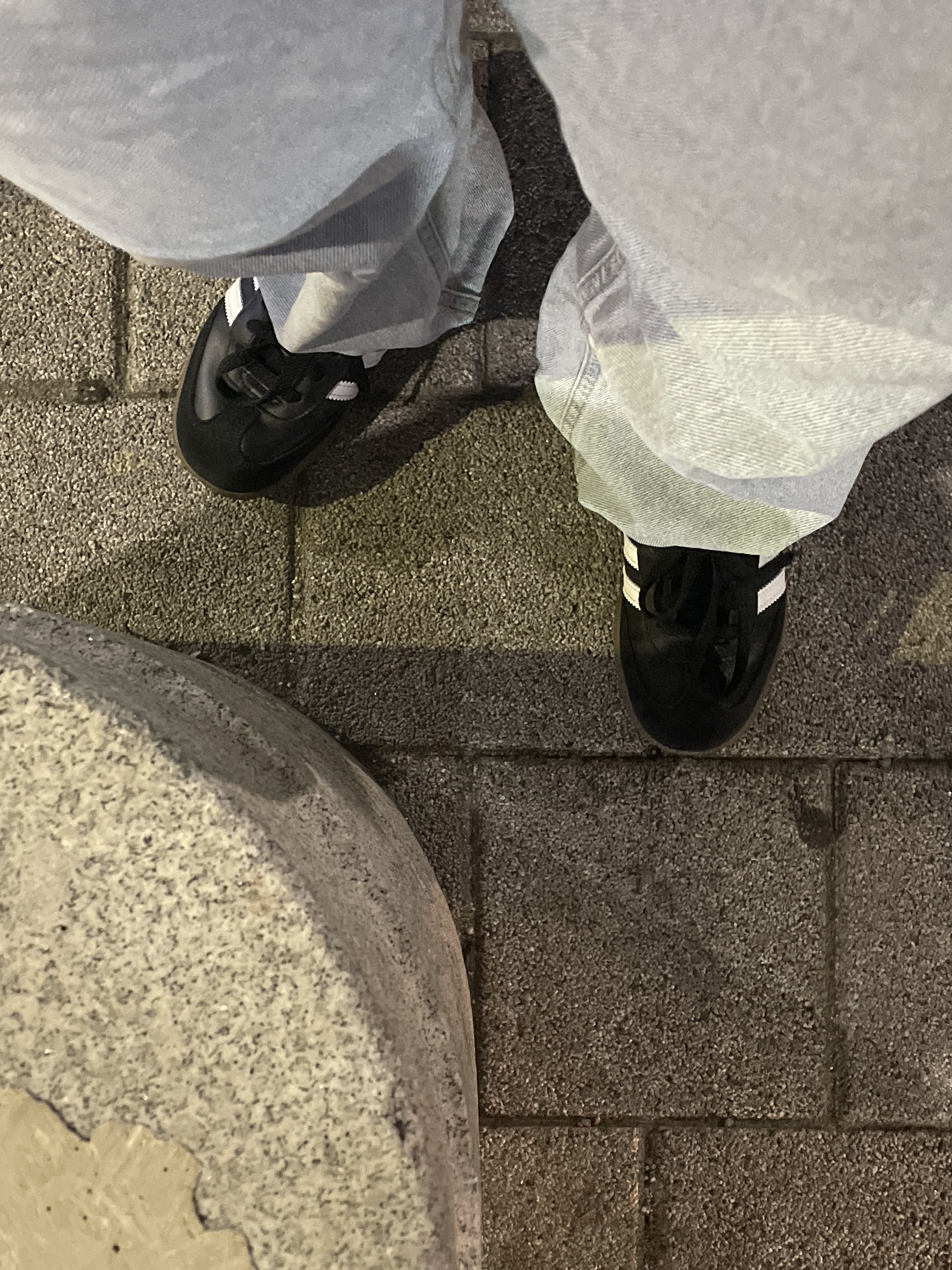 (J) Adidas Samba Classic Core Black 착용 스타일