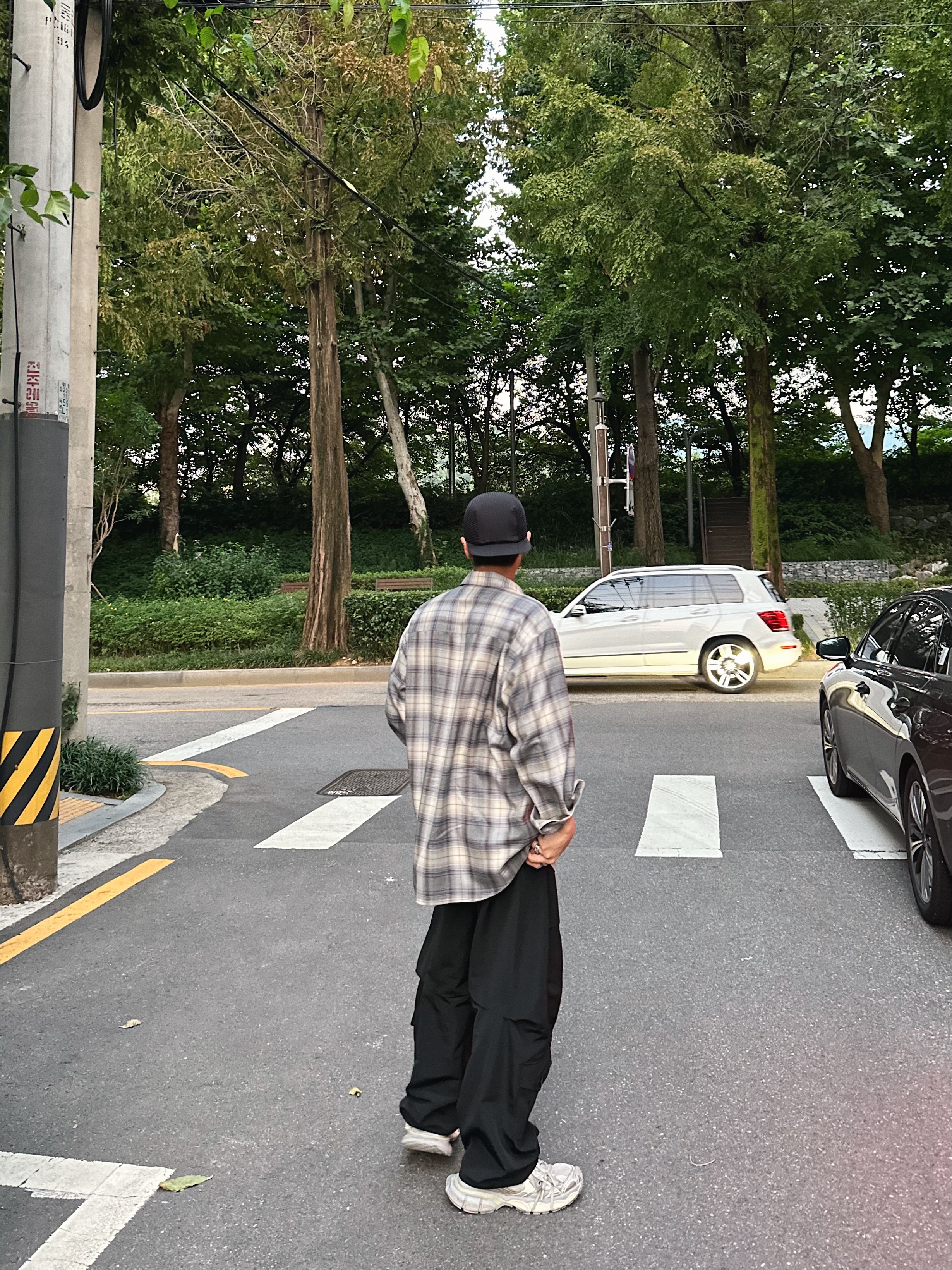 Auralee Super Light Wool Check Shirt Grey Check - 23AW, Auralee Super Light Wool Check Shirt Brown Herringbone Check - 22AW 착용 스타일 - 2