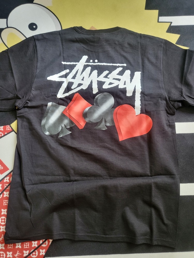 Stussy Suits T-Shirt Black 착용 스타일 - 2
