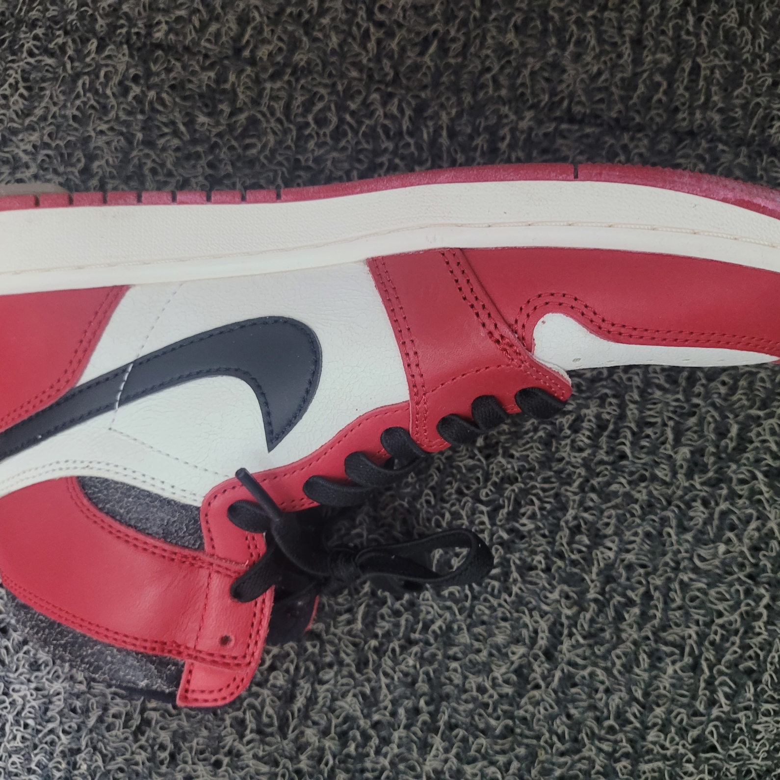 Jordan 1 Retro High OG Chicago 2022 착용 스타일
