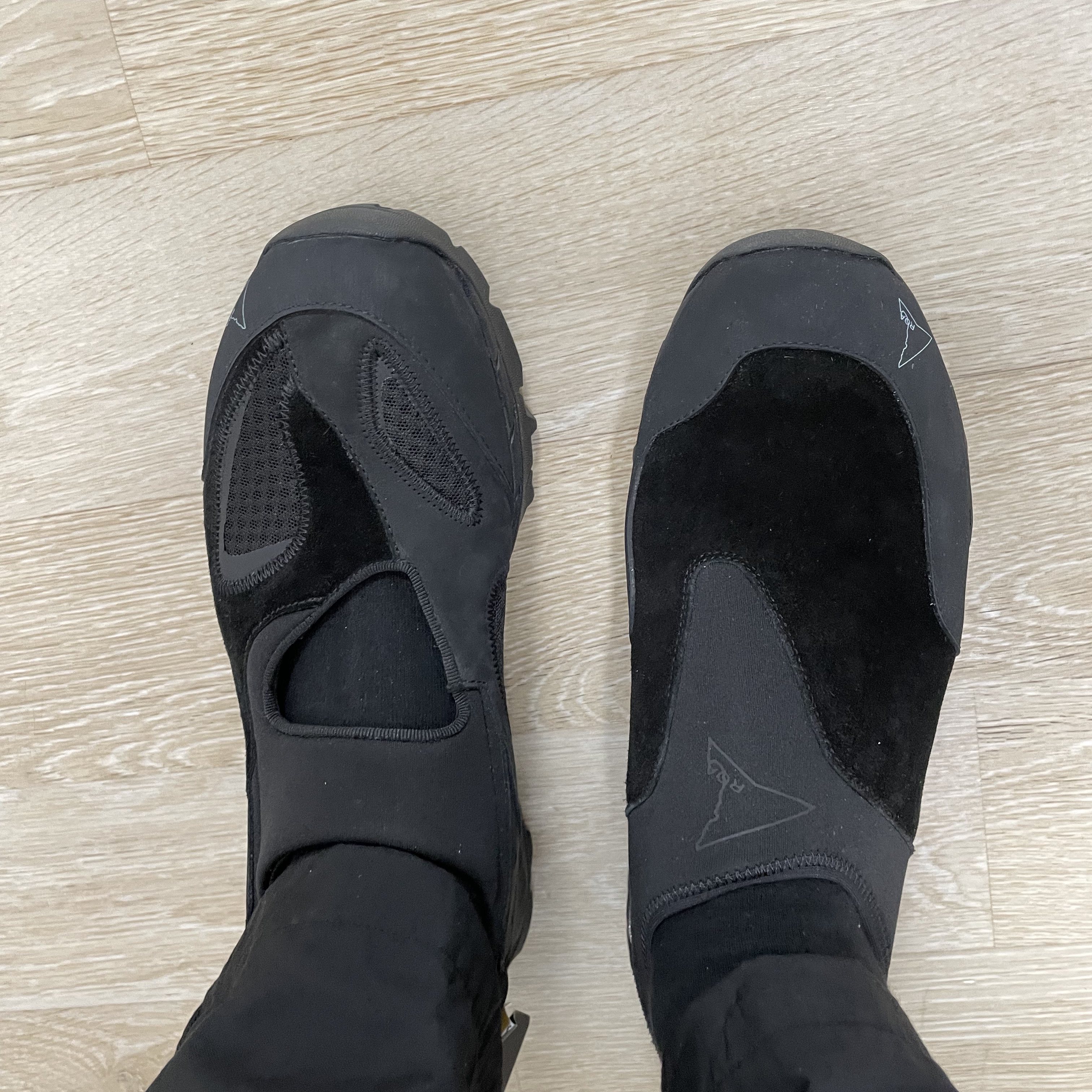 Roa Hiking Slip-On Black, Roa Hiking Sandal Black 착용 스타일 - 2