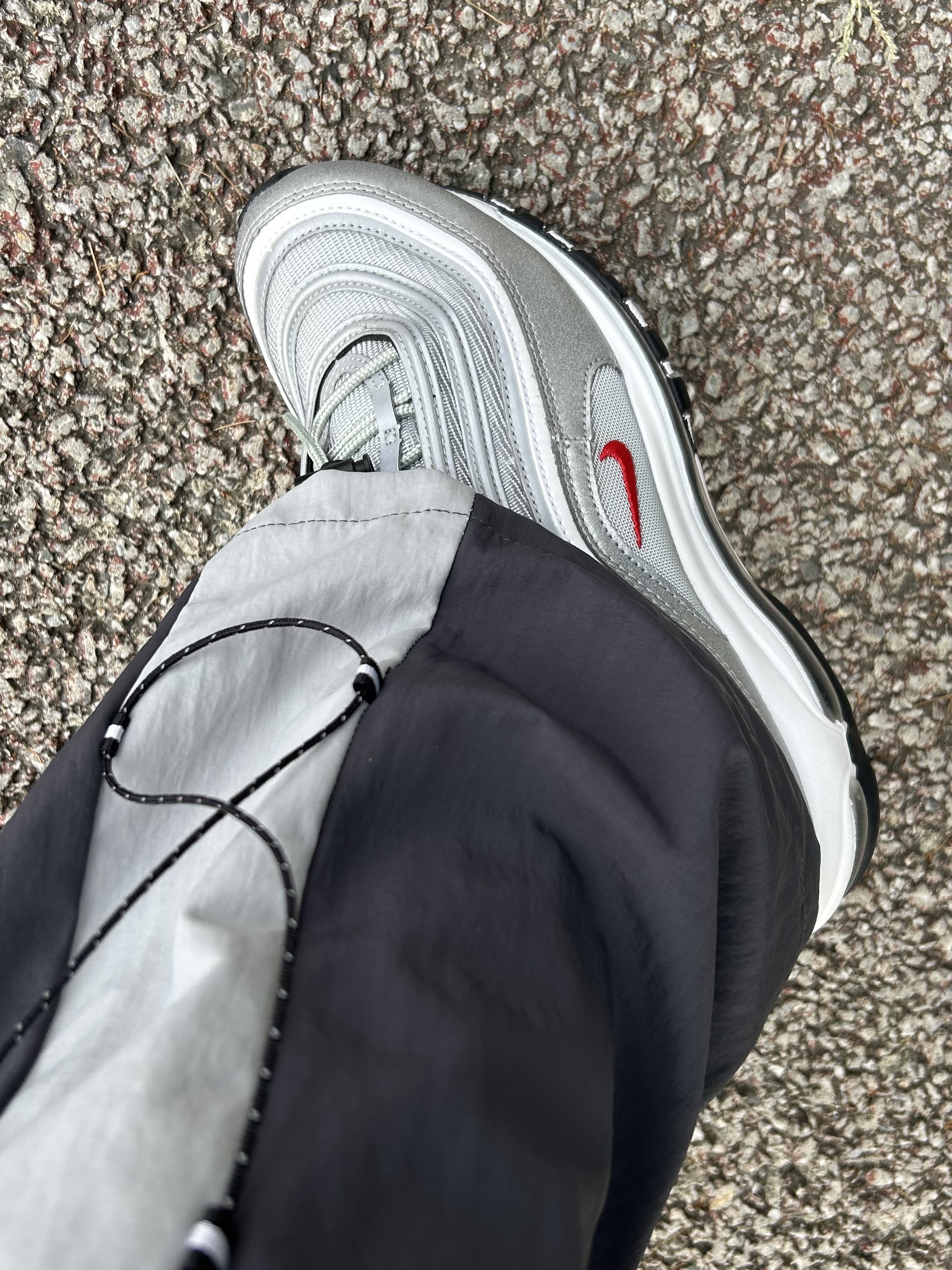 Nike Air Max 97 OG Silver Bullet 2022 착용 스타일 - 1