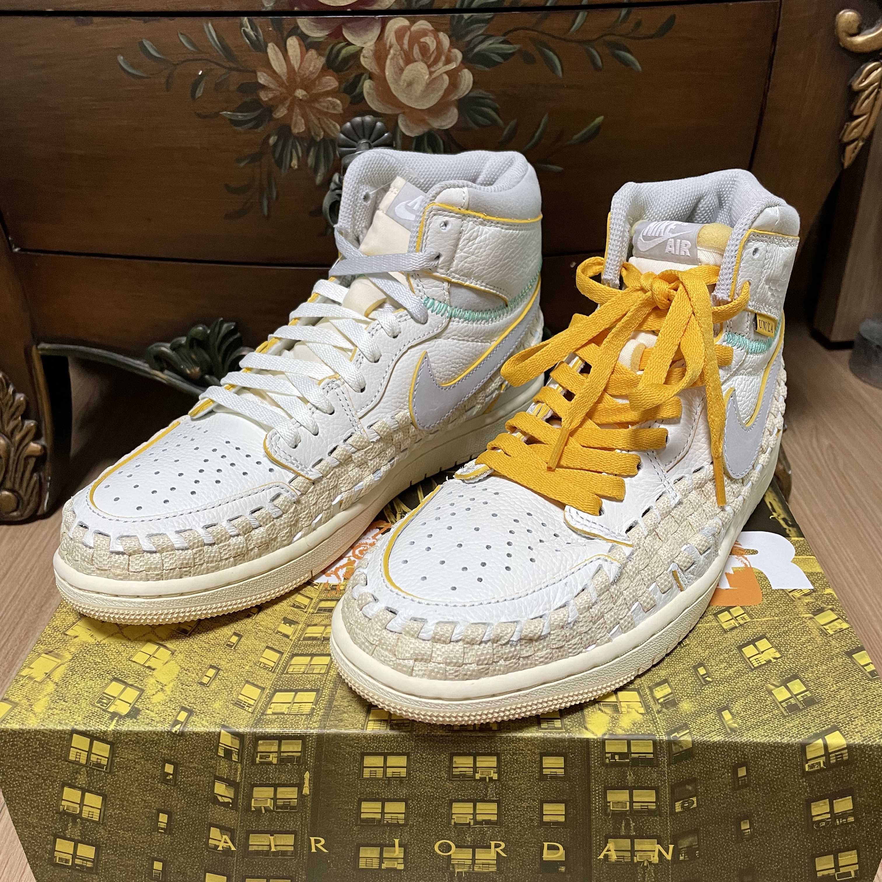 Jordan 1 x Bephies Beauty Supply x Union Retro High OG SP Summer '96 착용 스타일 - 1