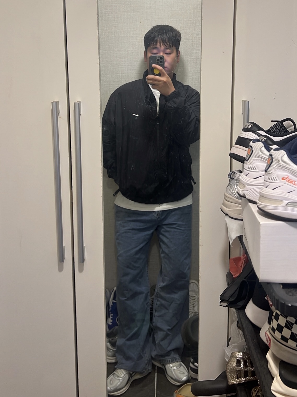 Nike NRG Solo Swoosh Woven Track Jacket Black - Asia, Asics Jog 100 S White Black - 2E Wide 착용 스타일