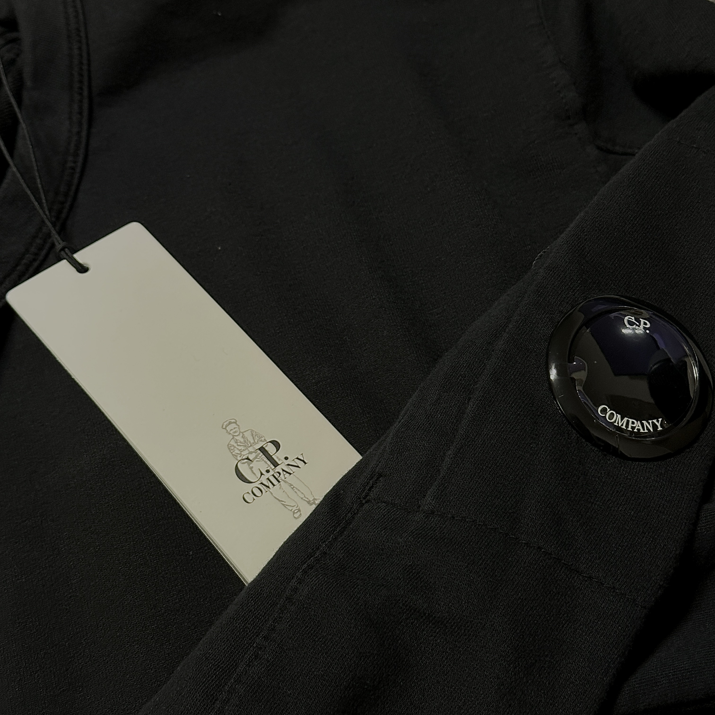 C.P. Company Light Fleece Sweatshirt Black - 23SS 착용 스타일