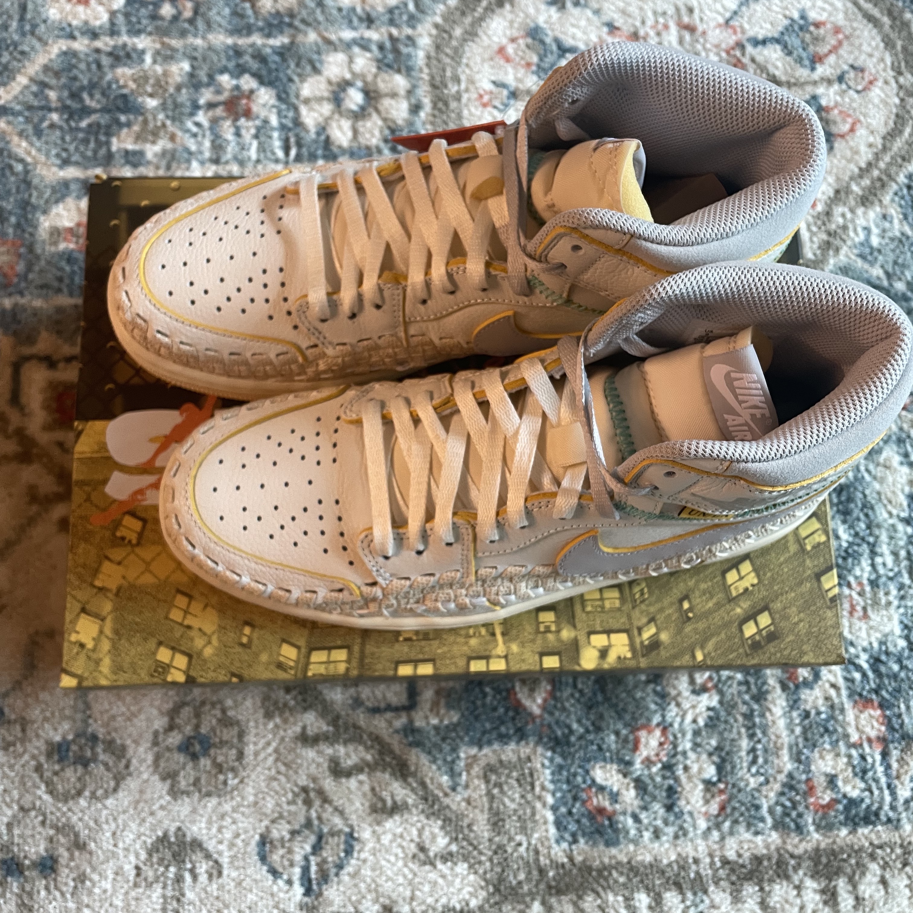 Jordan 1 x Bephies Beauty Supply x Union Retro High OG SP Summer '96 착용 스타일 - 1