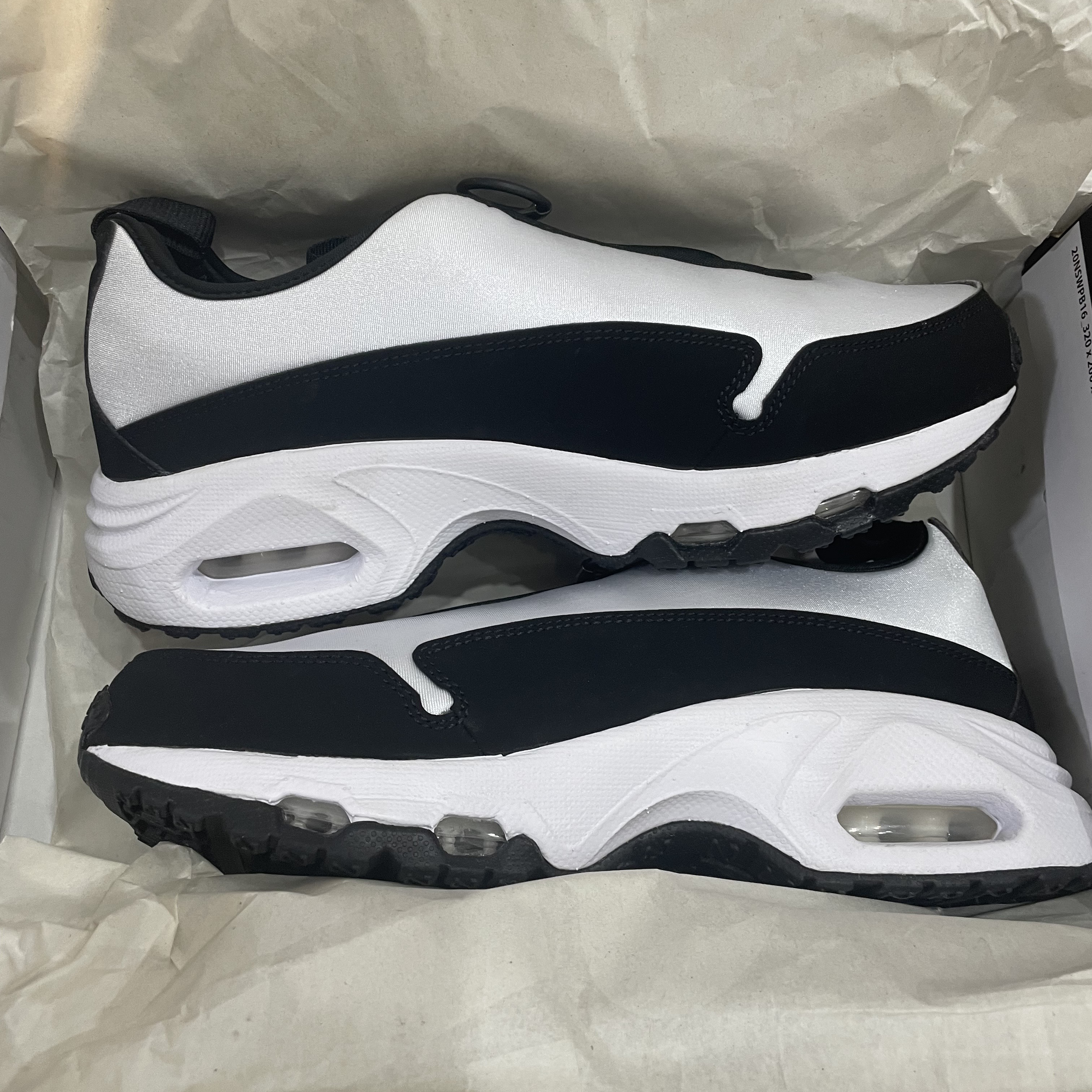 Nike x Comme des Garcons Homme Plus Air Max Sunder SP White Black 착용 스타일