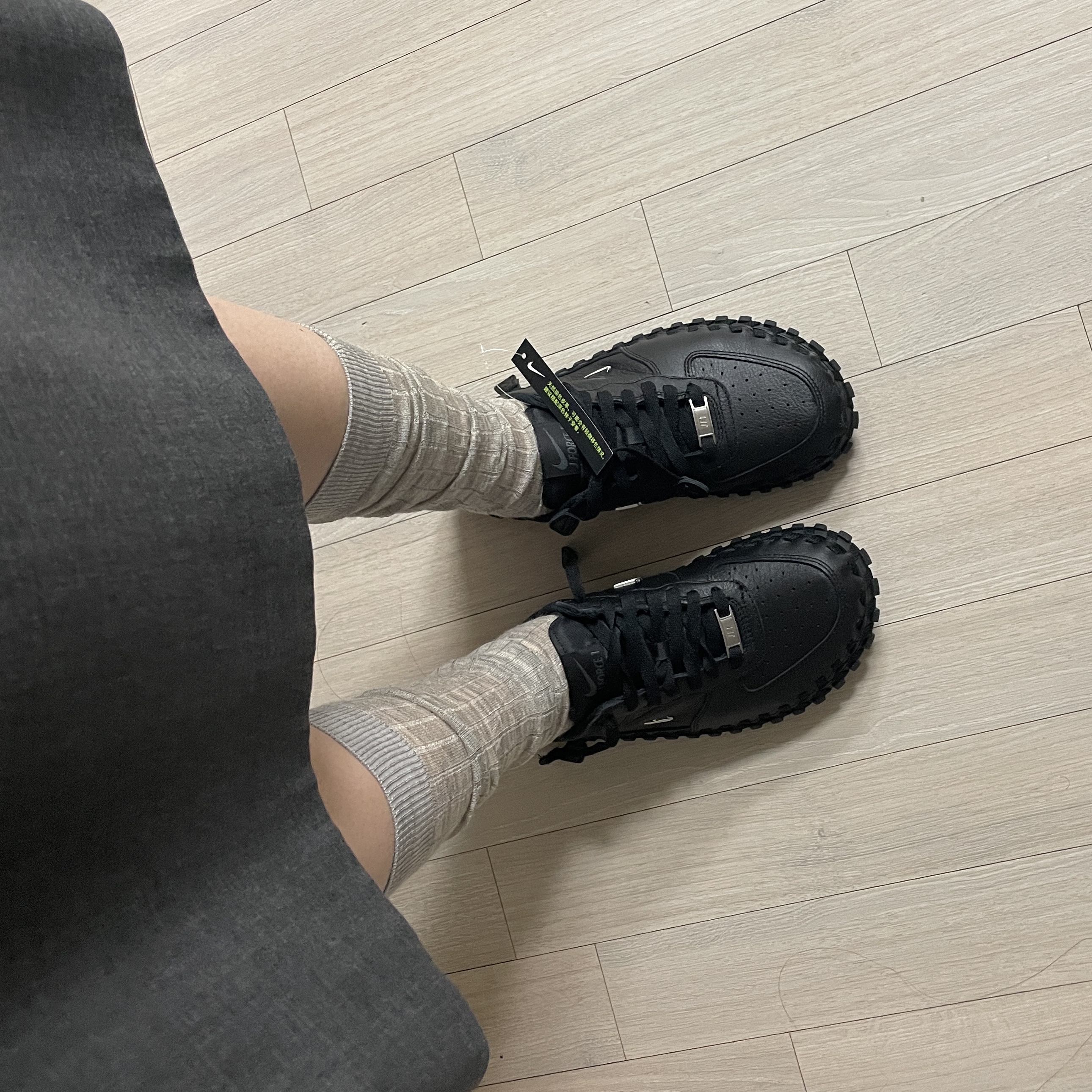 Nike x Jacquemus J Force 1 Low LX SP Black 착용 스타일
