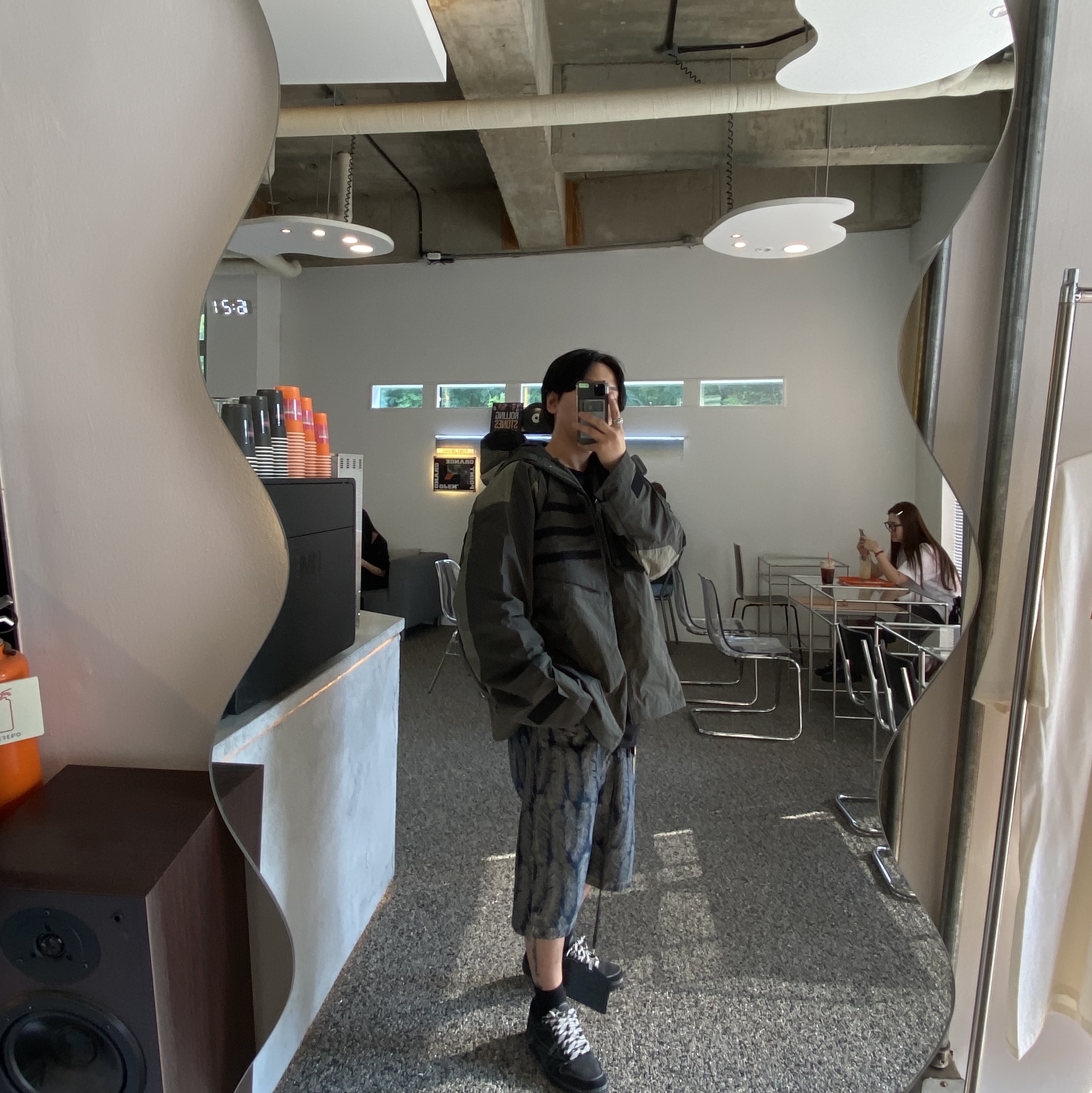 Jordan 1 x Travis Scott Retro Low OG SP Black Phantom, Kapital 14 oz. Feather Denim 5P Short Pants Indigo 착용 스타일