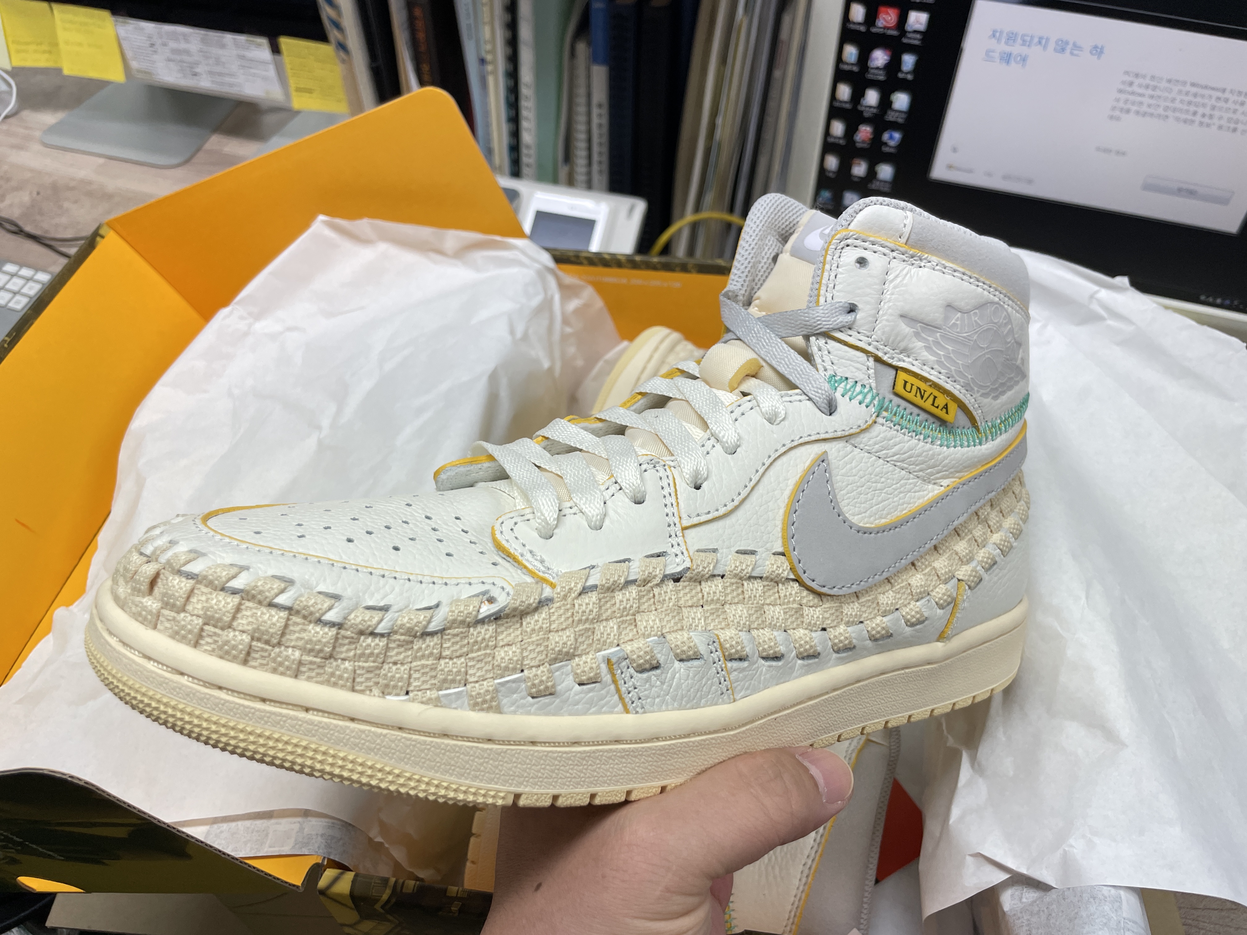 Jordan 1 x Bephies Beauty Supply x Union Retro High OG SP Summer '96 착용 스타일 - 1
