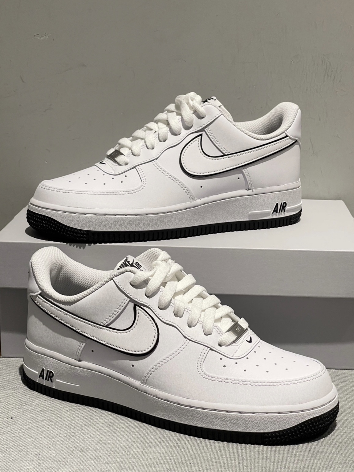 Nike Air Force 1 '07 White Black 착용 스타일