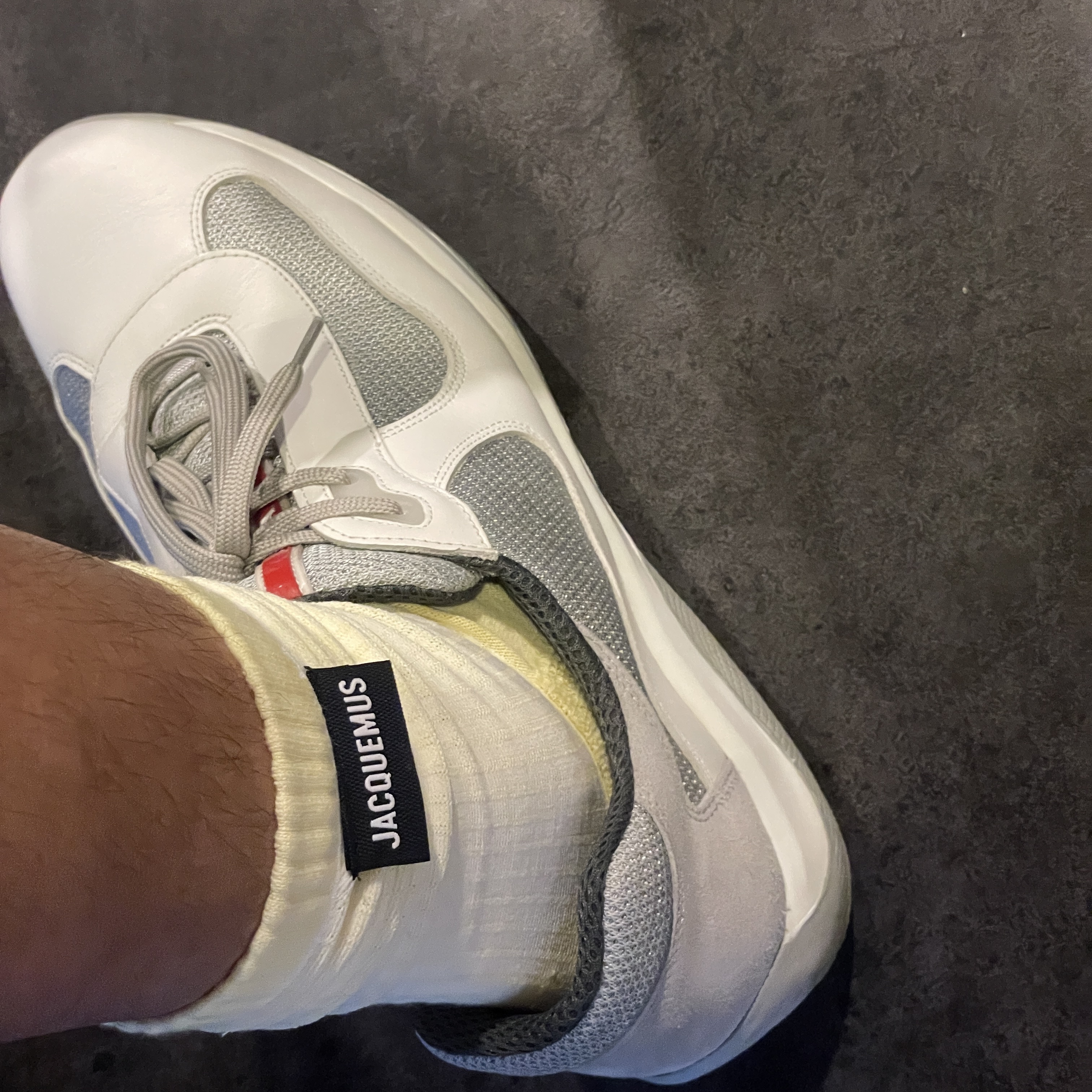 Prada America’s Cup Original Sneakers White 착용 스타일 - 2
