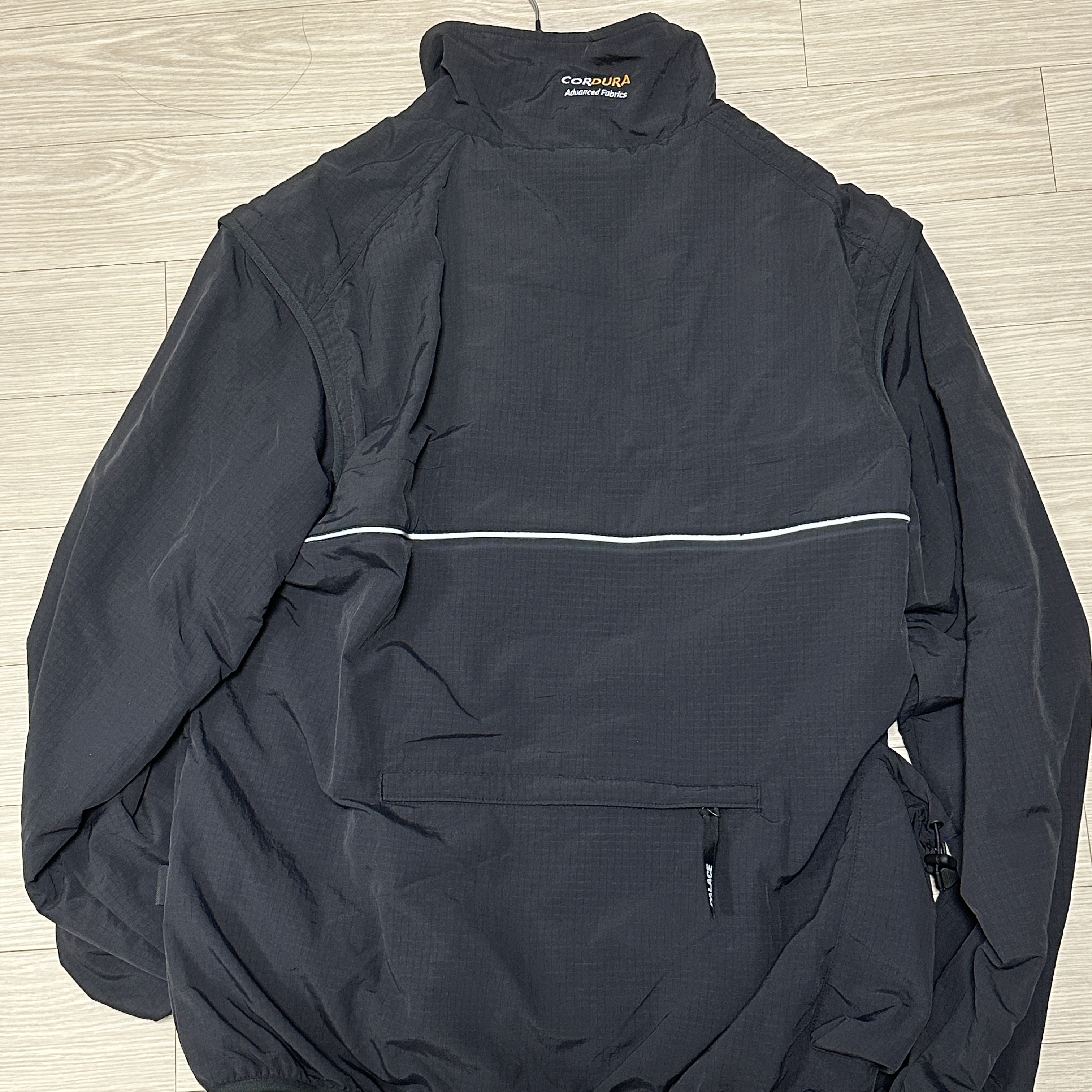 Palace Cordura RS Zip Off Jacket Black - 22FW 착용 스타일 - 2