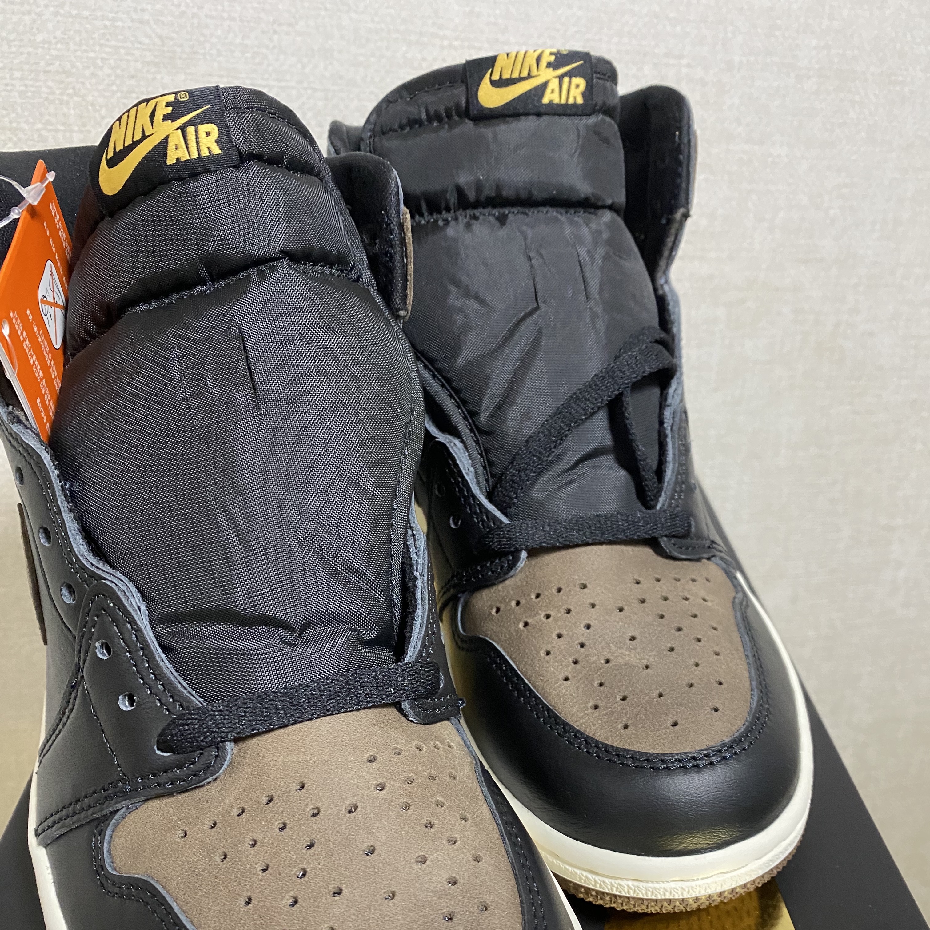 Jordan 1 Retro High OG Palomino 착용 스타일 - 1