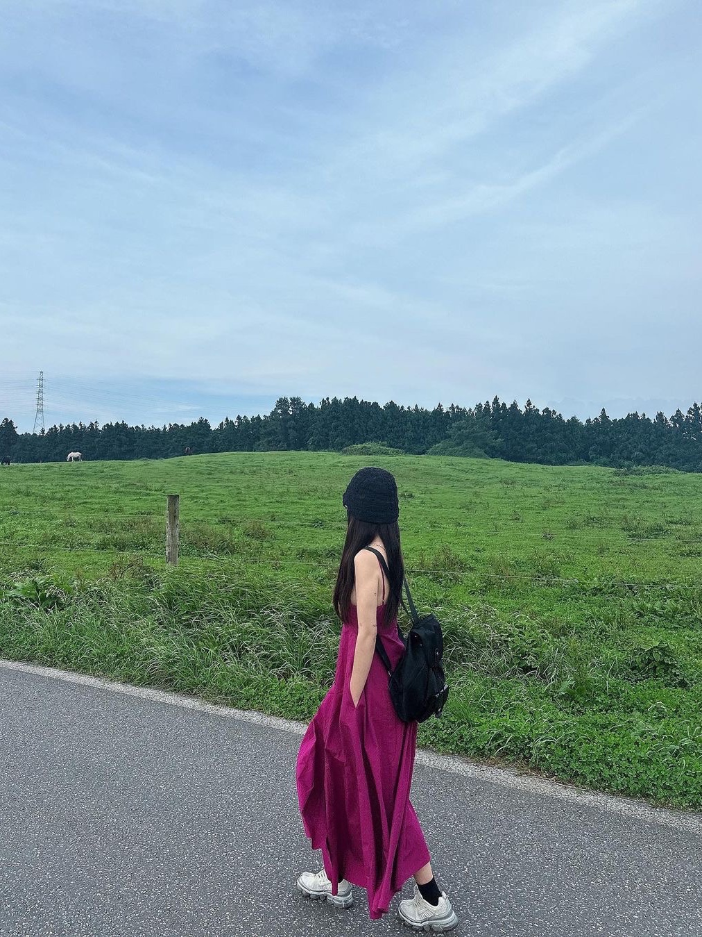 Green Butter Women Silky Cotton Sleeveless dress Plum 착용 스타일 - 2