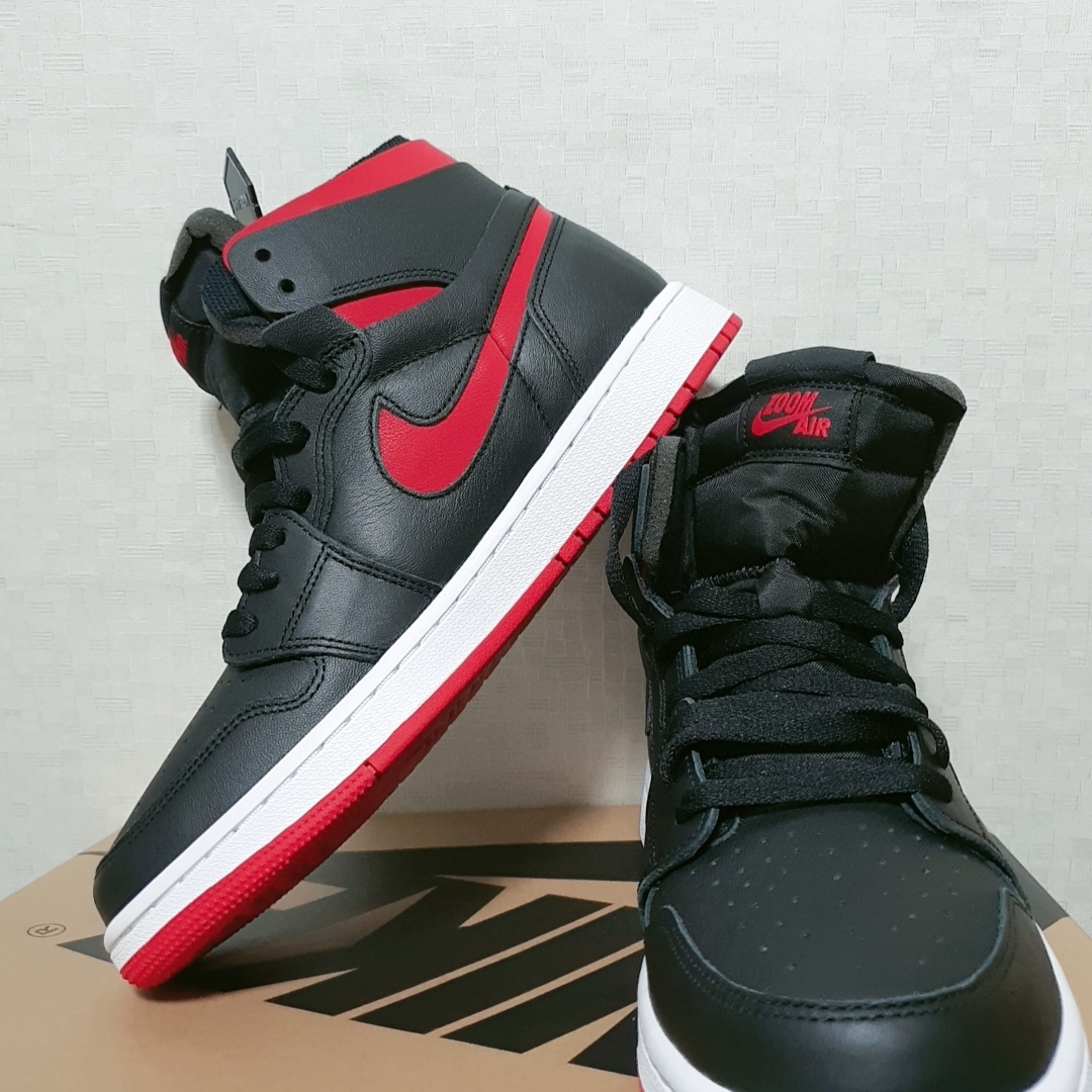 Jordan 1 Mid Bred Banned 2020, (W) Jordan 1 Zoom Air CMFT Bred 착용 스타일 - 2