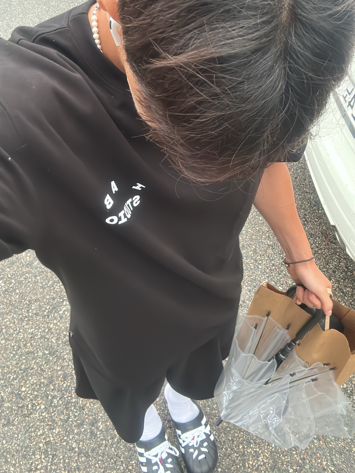 Adidas Adilette Clog Black White, IAB Studio 10th Anniversary T-Shirt Black 착용 스타일