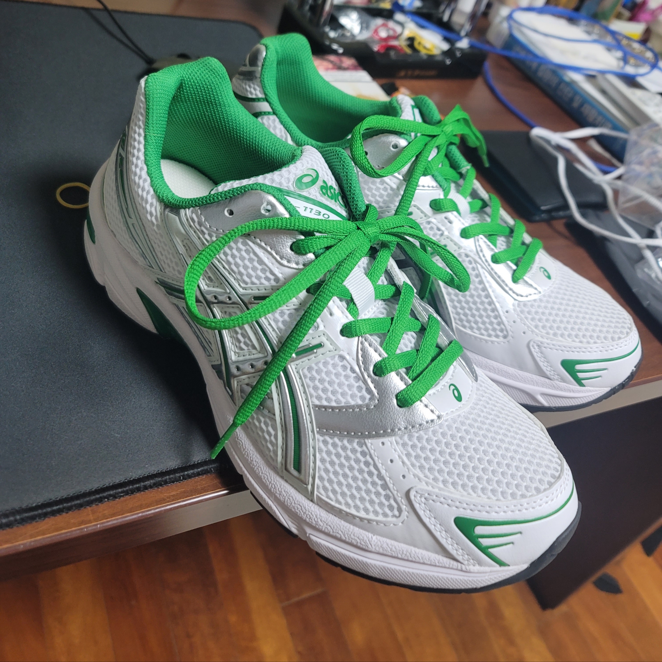 Asics Gel-1130 White Pure Silver - Folder Exclusive 착용 스타일