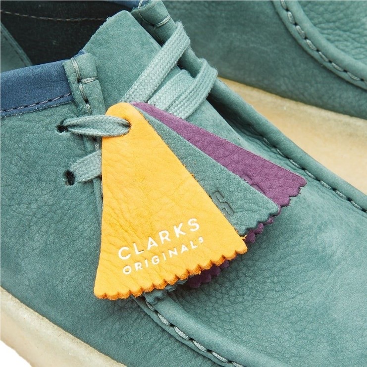 Clarks Wallabee Cup Low Teal Nubuck 착용 스타일 - 1
