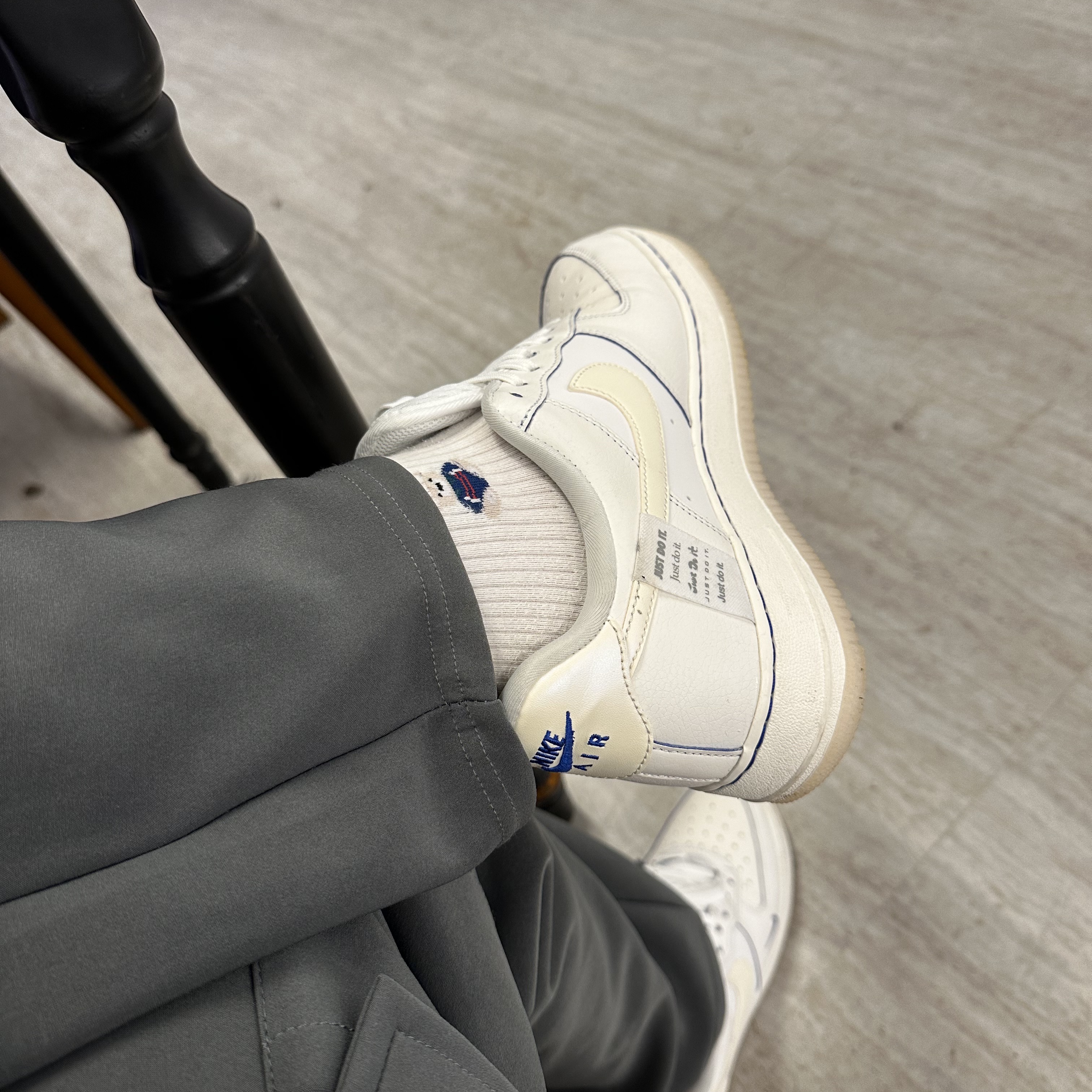 (W) Nike Air Force 1 '07 LX Game Royal Sail 착용 스타일