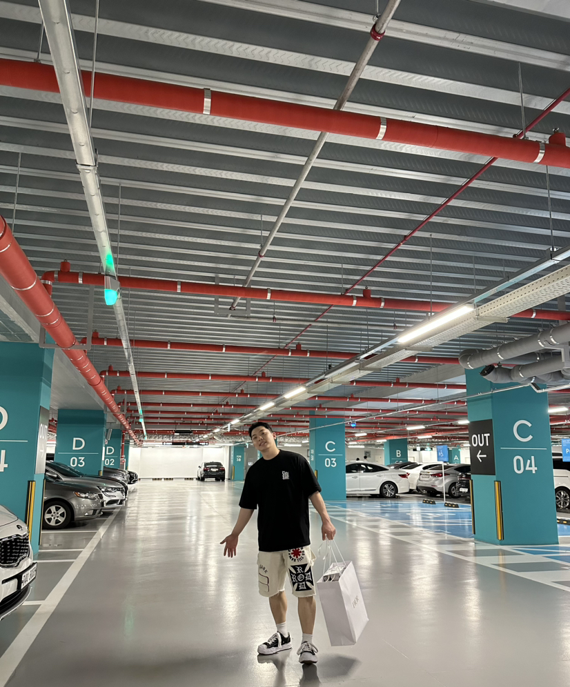 KREAM 프로필 이미지