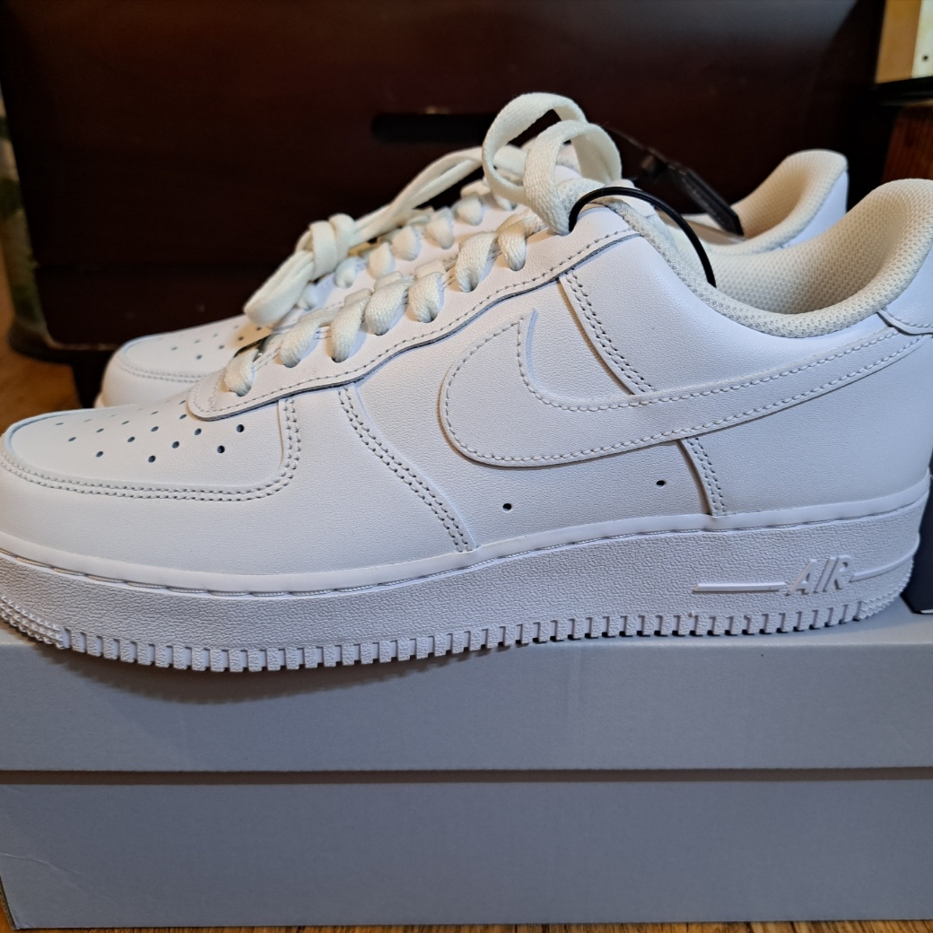 Nike Air Force 1 '07 Low White 착용 스타일