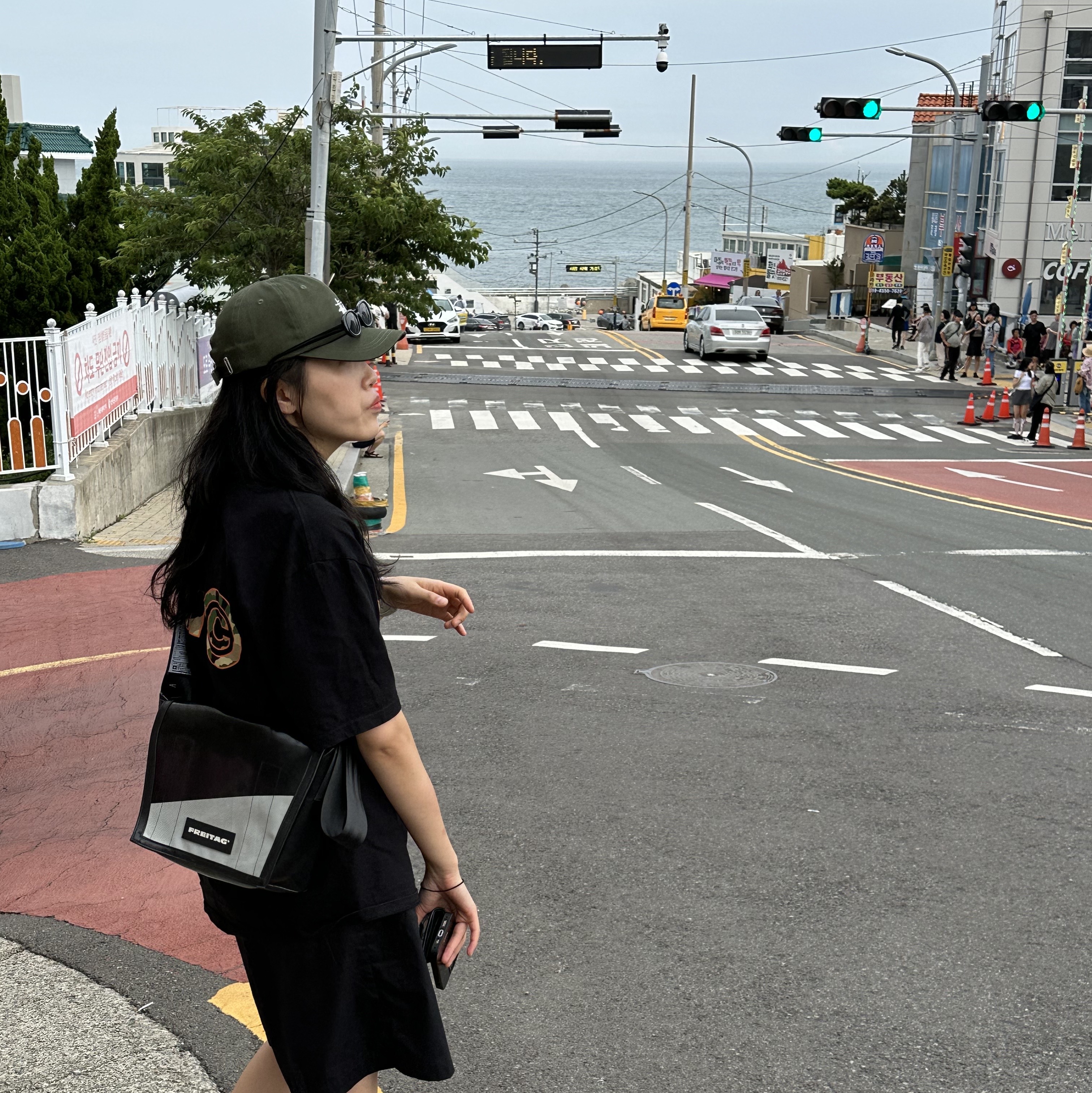 Stussy Stu C. Camo T-Shirt Black 착용 스타일 - 2