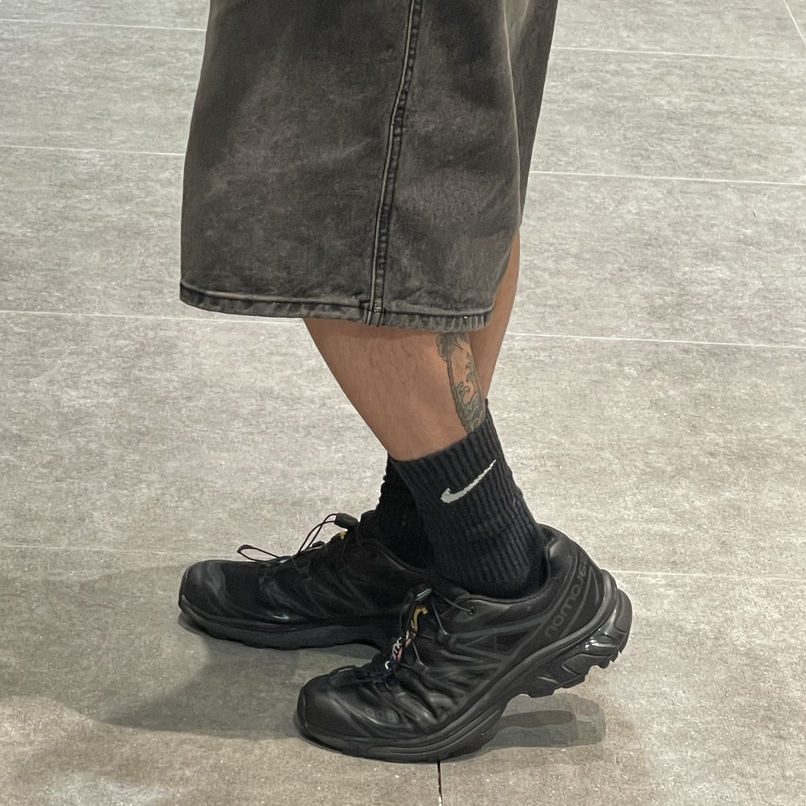 Salomon XT-6 ADV Black 착용 스타일