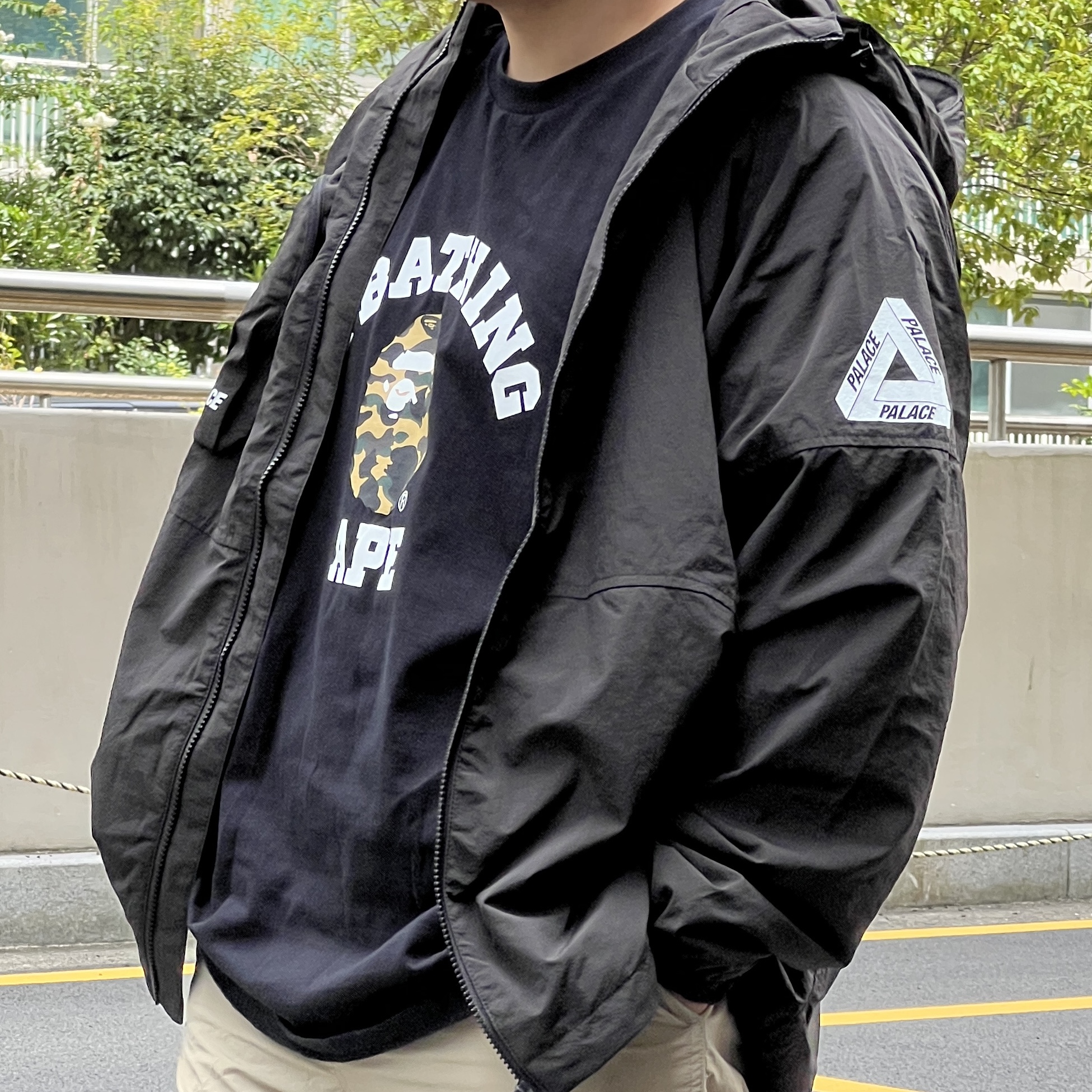 Palace Hooded Sheller Jacket Black - 23FW 착용 스타일 - 2