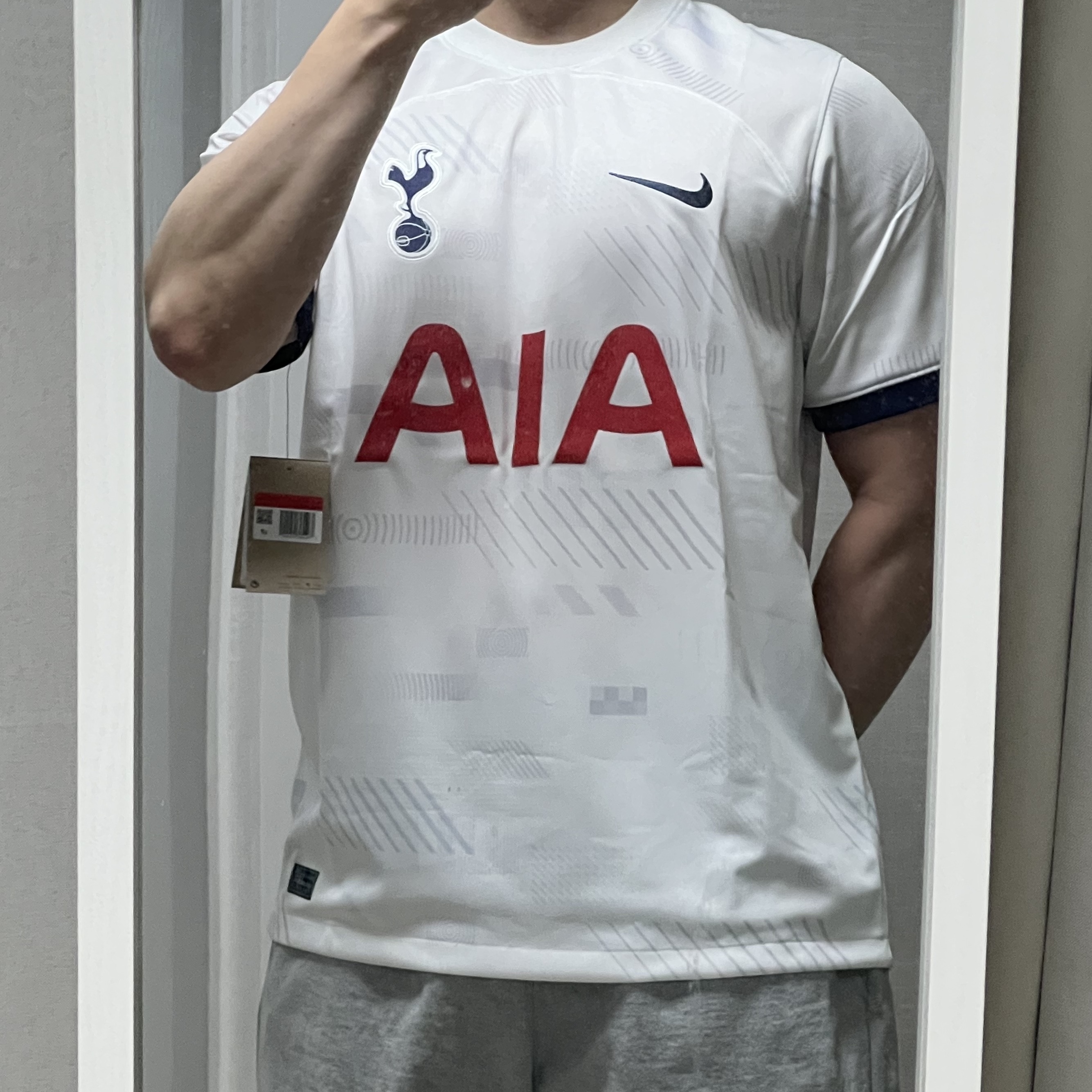 Nike Tottenham Hotspur 2023/24 Dri-Fit Stadium Home Jersey White (Non Marking Ver.) 착용 스타일