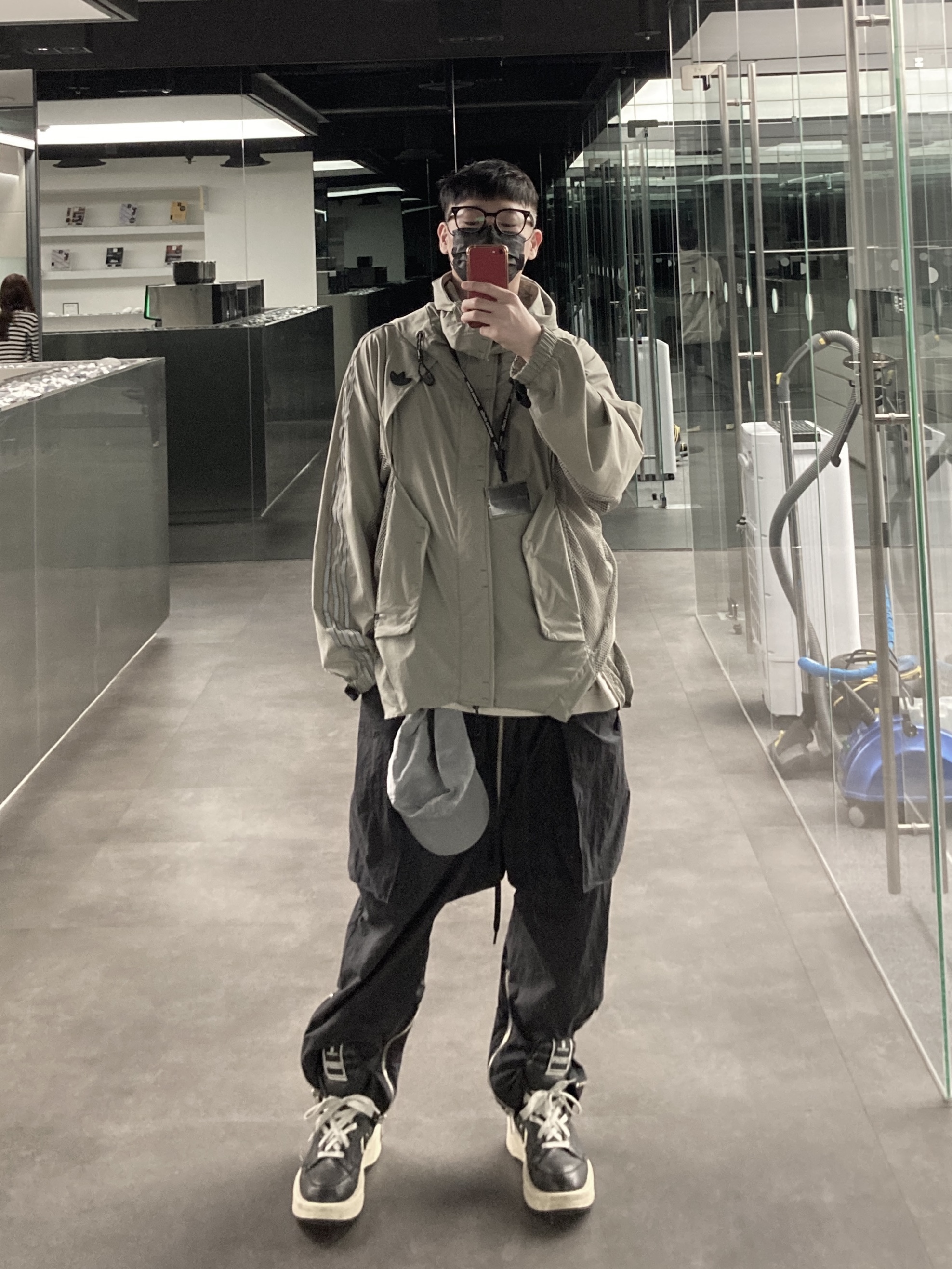 Converse x Drkshdw Turbowpn Black Cream 착용 스타일 - 1