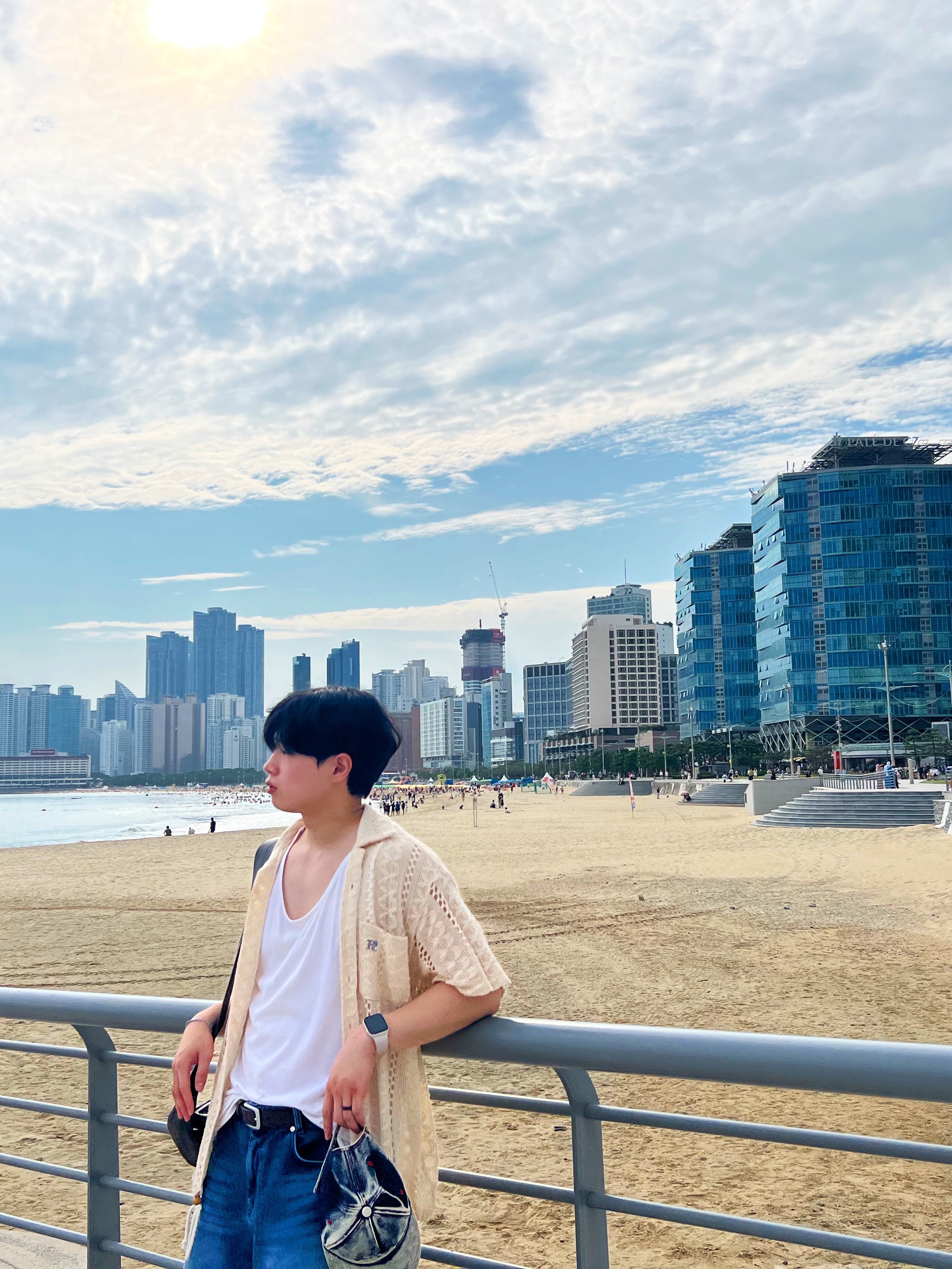 Maison Mihara Yasuhiro Blakey OG Sole Canvas Low-top Sneakers White, Lemaire Small Croissant Bag Soft Nappa Leather Dark Chocolate ์ฐฉ์ฉ ์คํ์ผ - 2