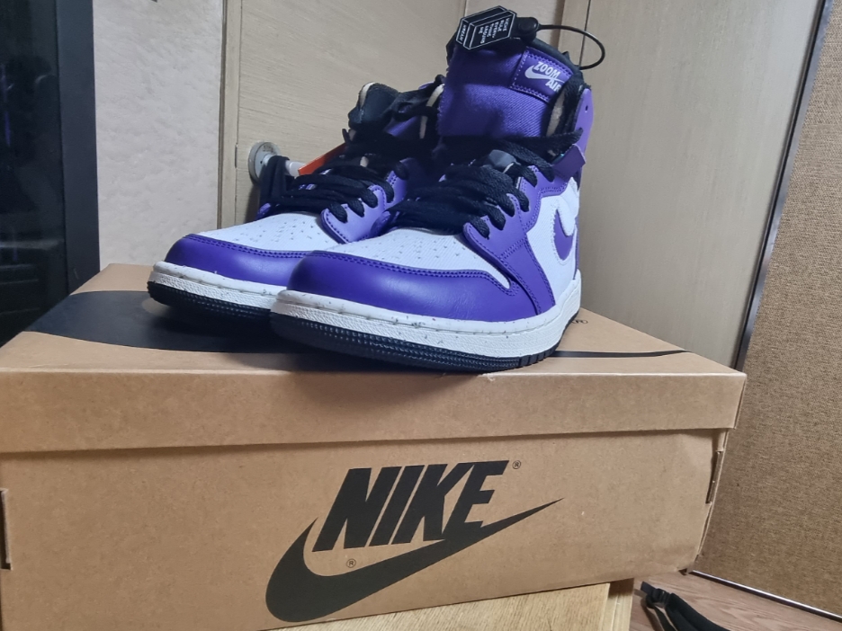 Jordan 1 Zoom Air CMFT Dark Iris 착용 스타일