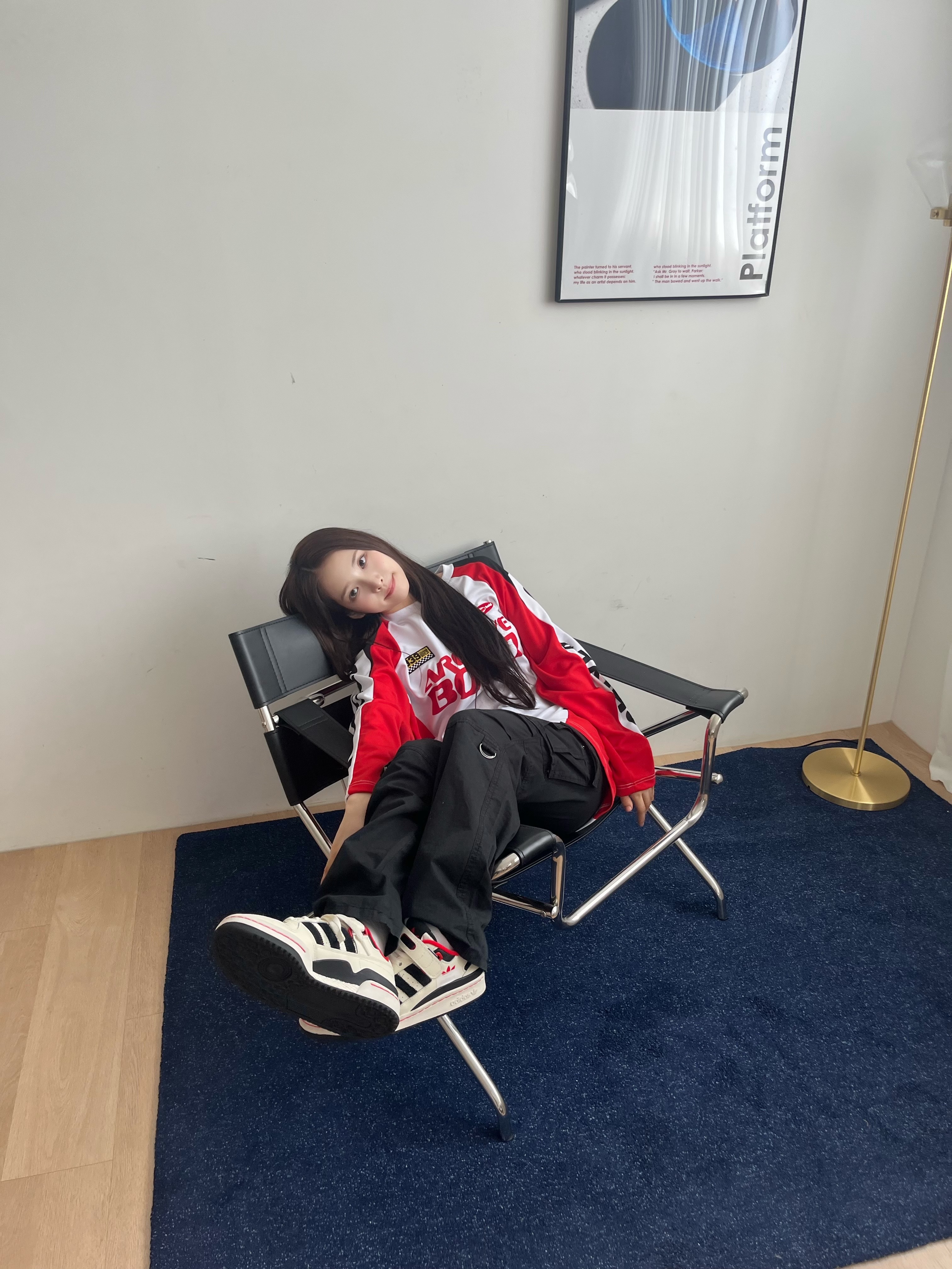 (W) Adidas Forum Low Cloud White Core Black Vivd Red 착용 스타일 - 2