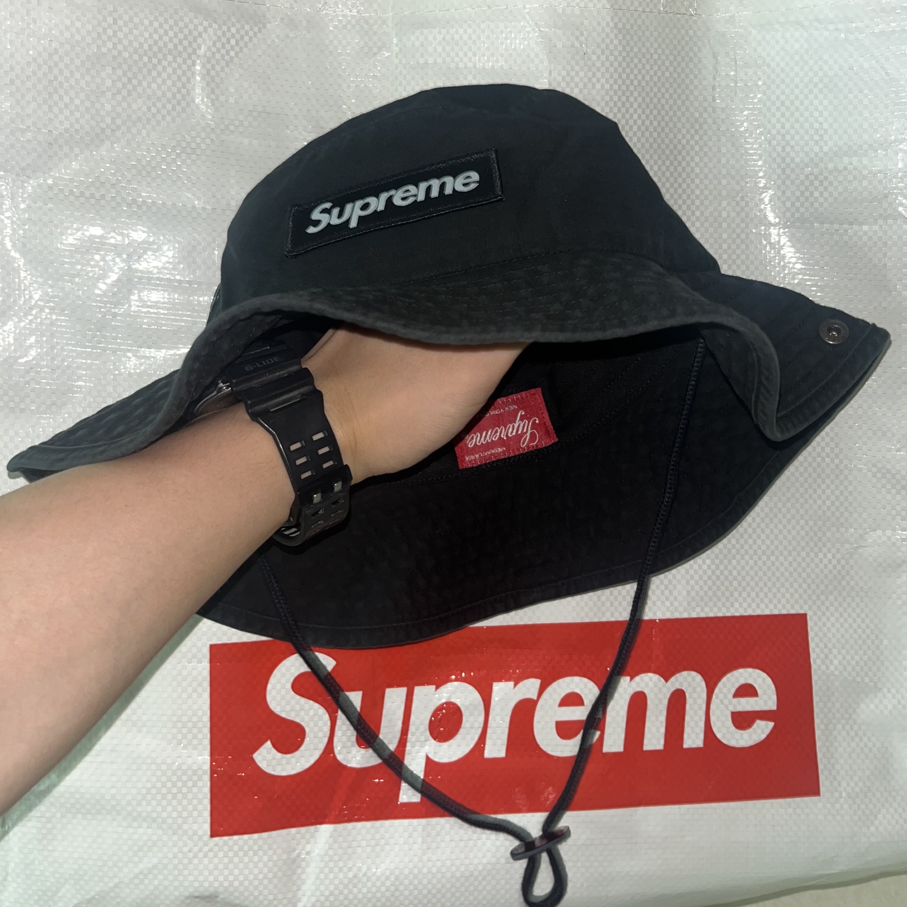 Supreme Military Boonie Black - 23FW 착용 스타일